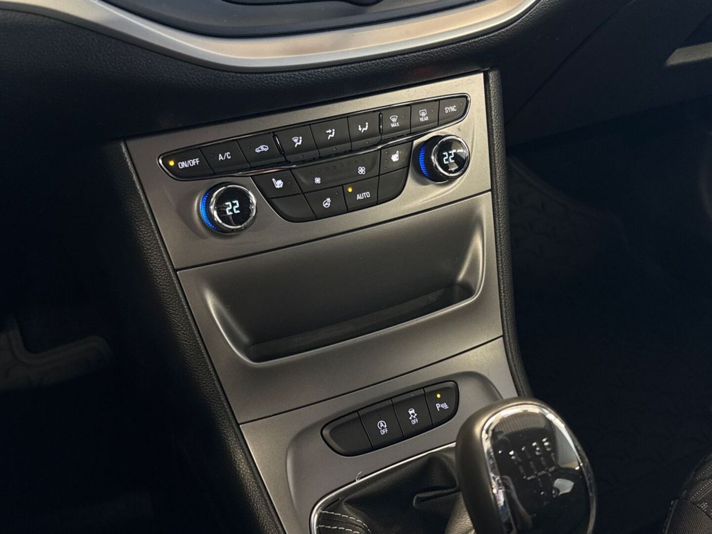 OPEL Astra 2018
