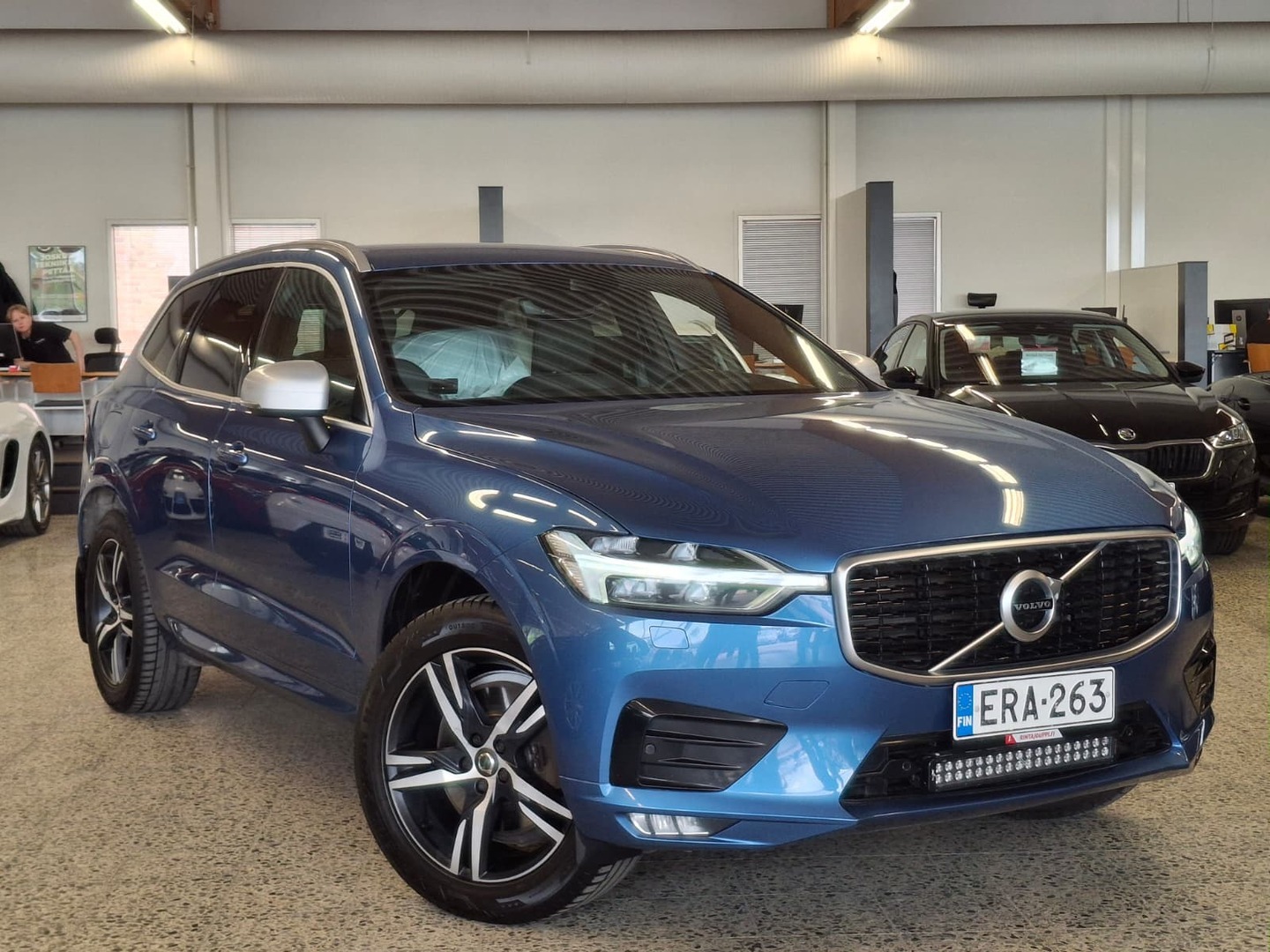 VOLVO XC60 2019