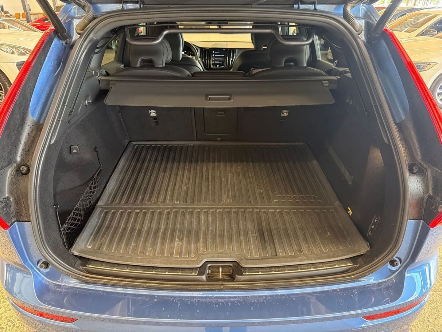 VOLVO XC60 11