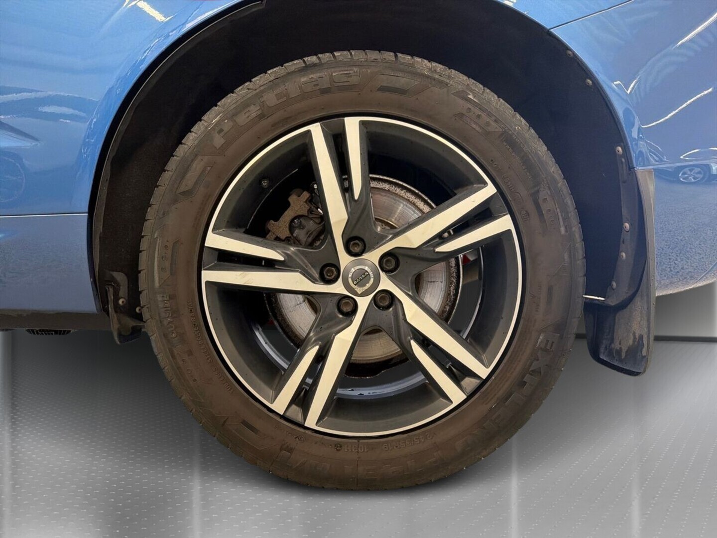 VOLVO XC60 13