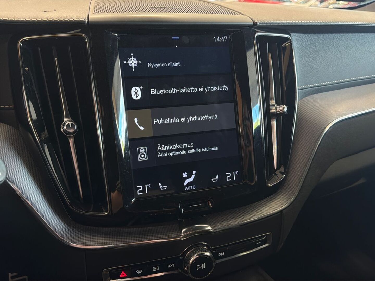 VOLVO XC60 24