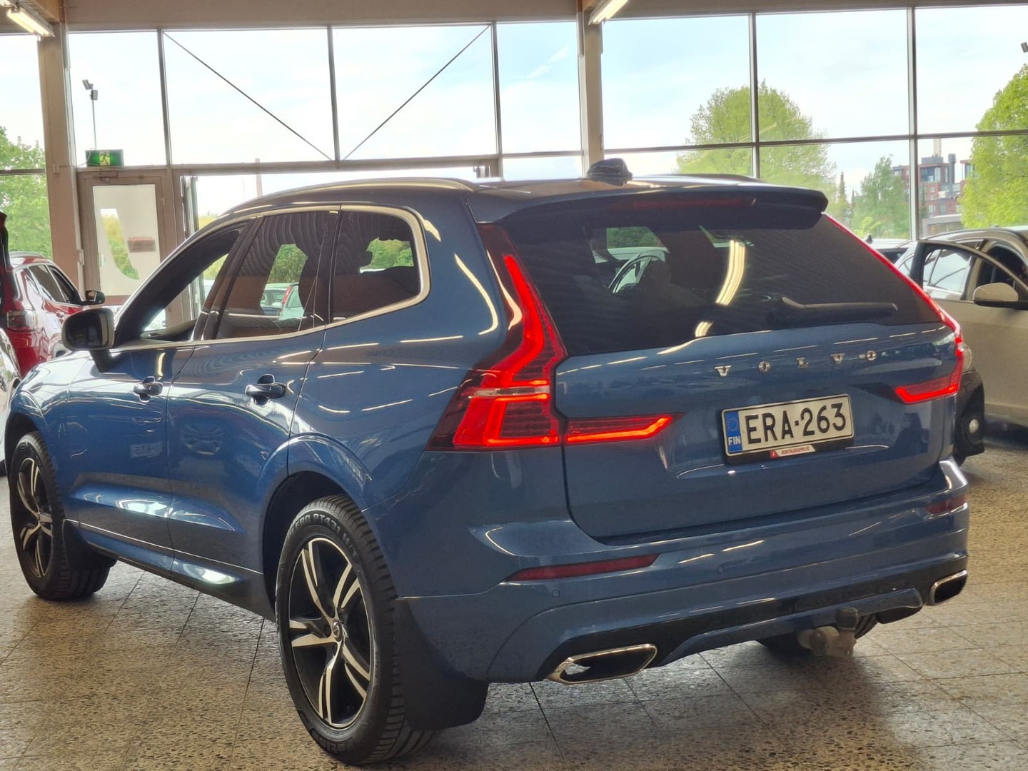 VOLVO XC60 2019