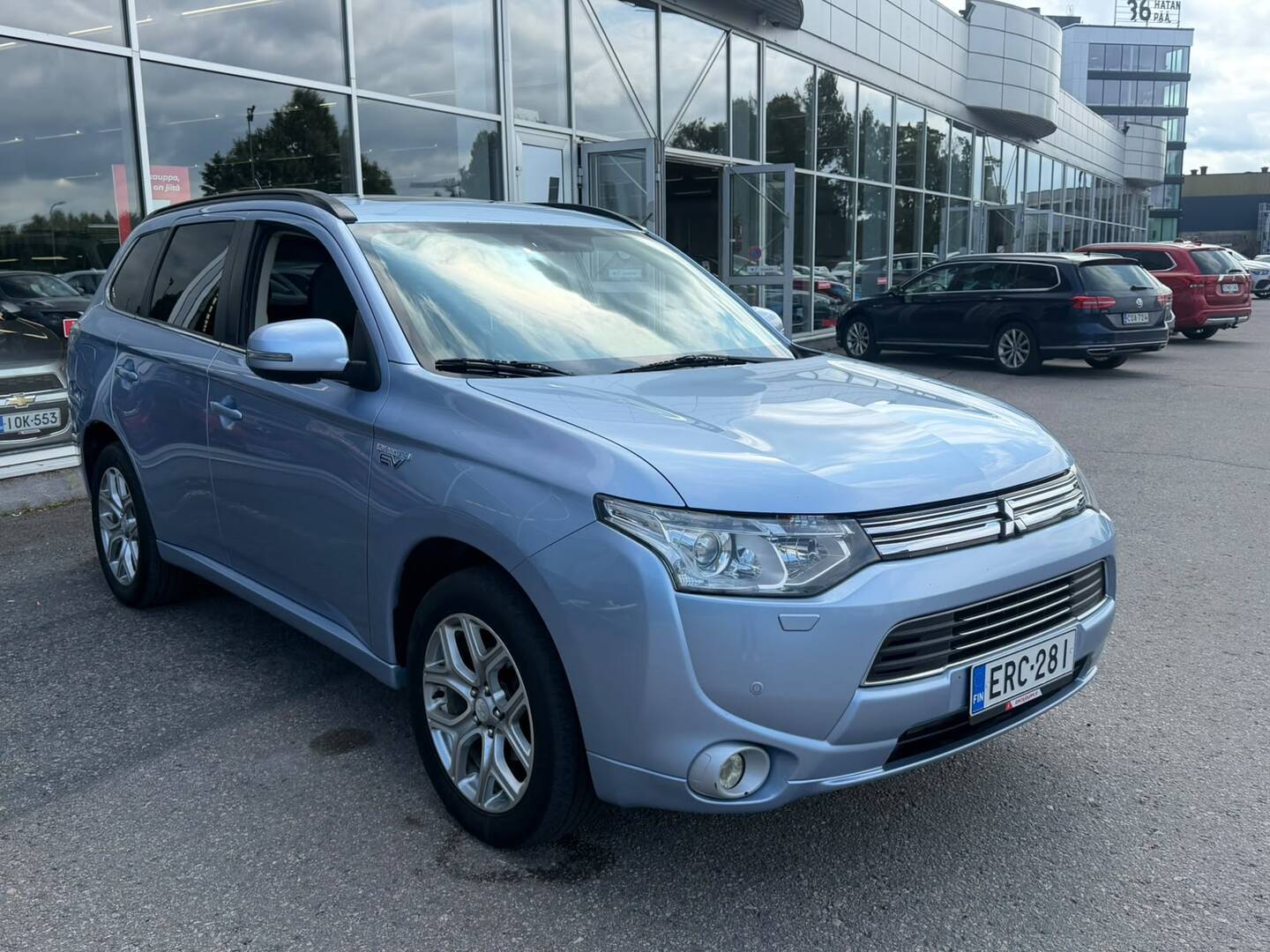MITSUBISHI Outlander PHEV 2014