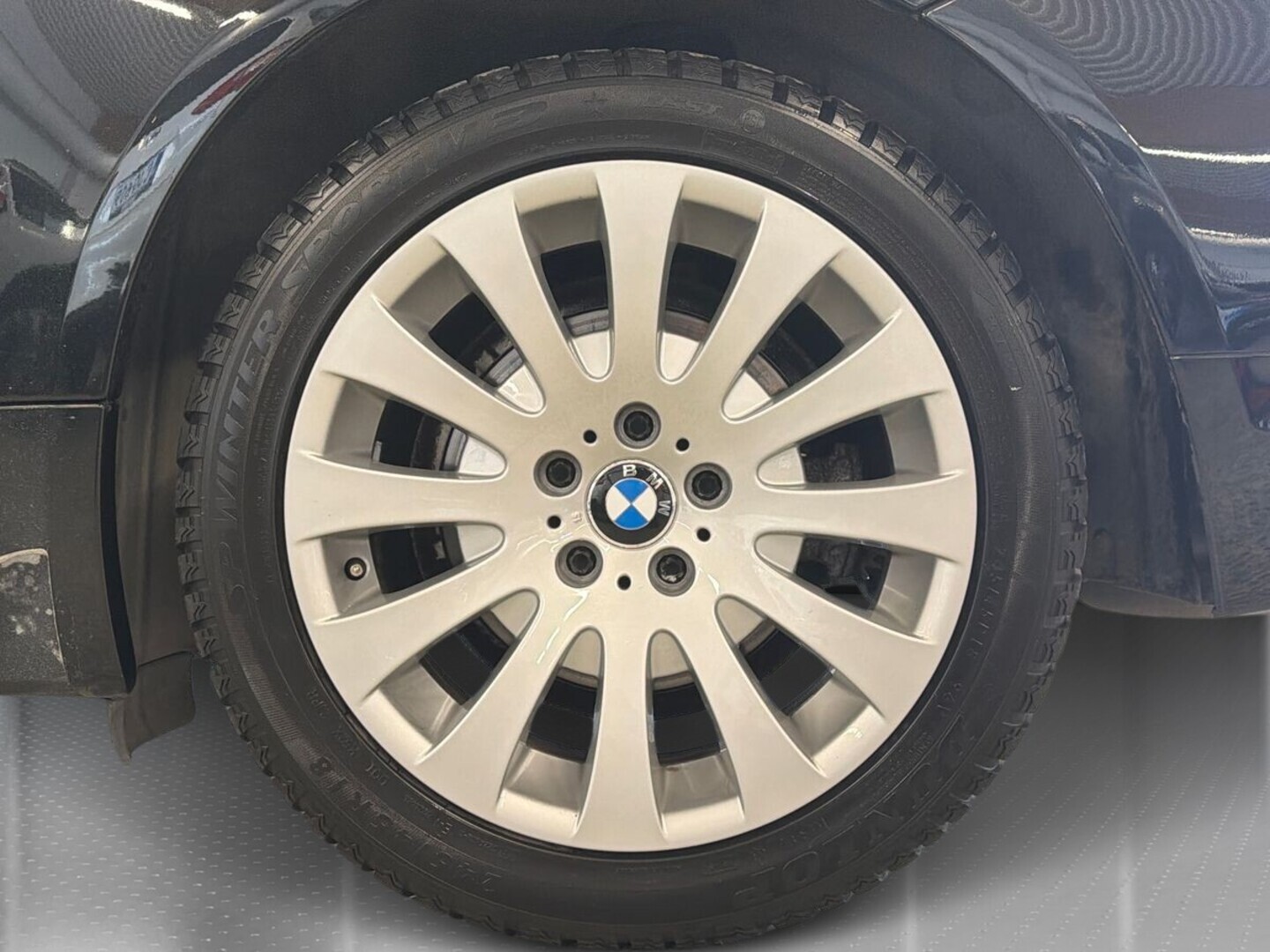 BMW 630 2006