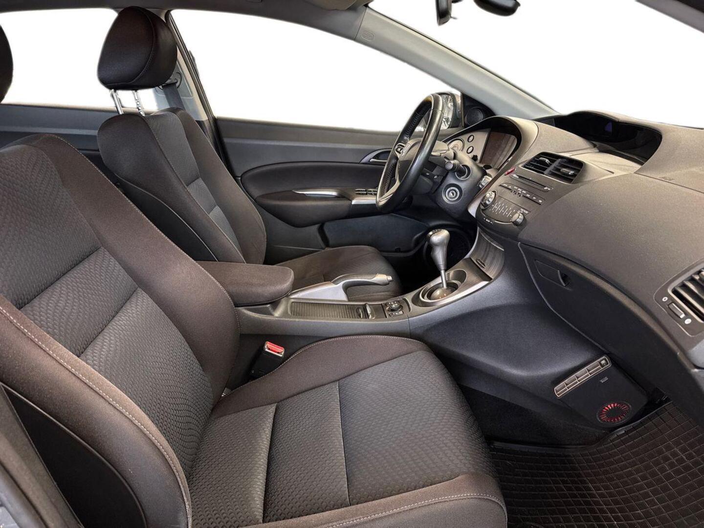 HONDA Civic 9