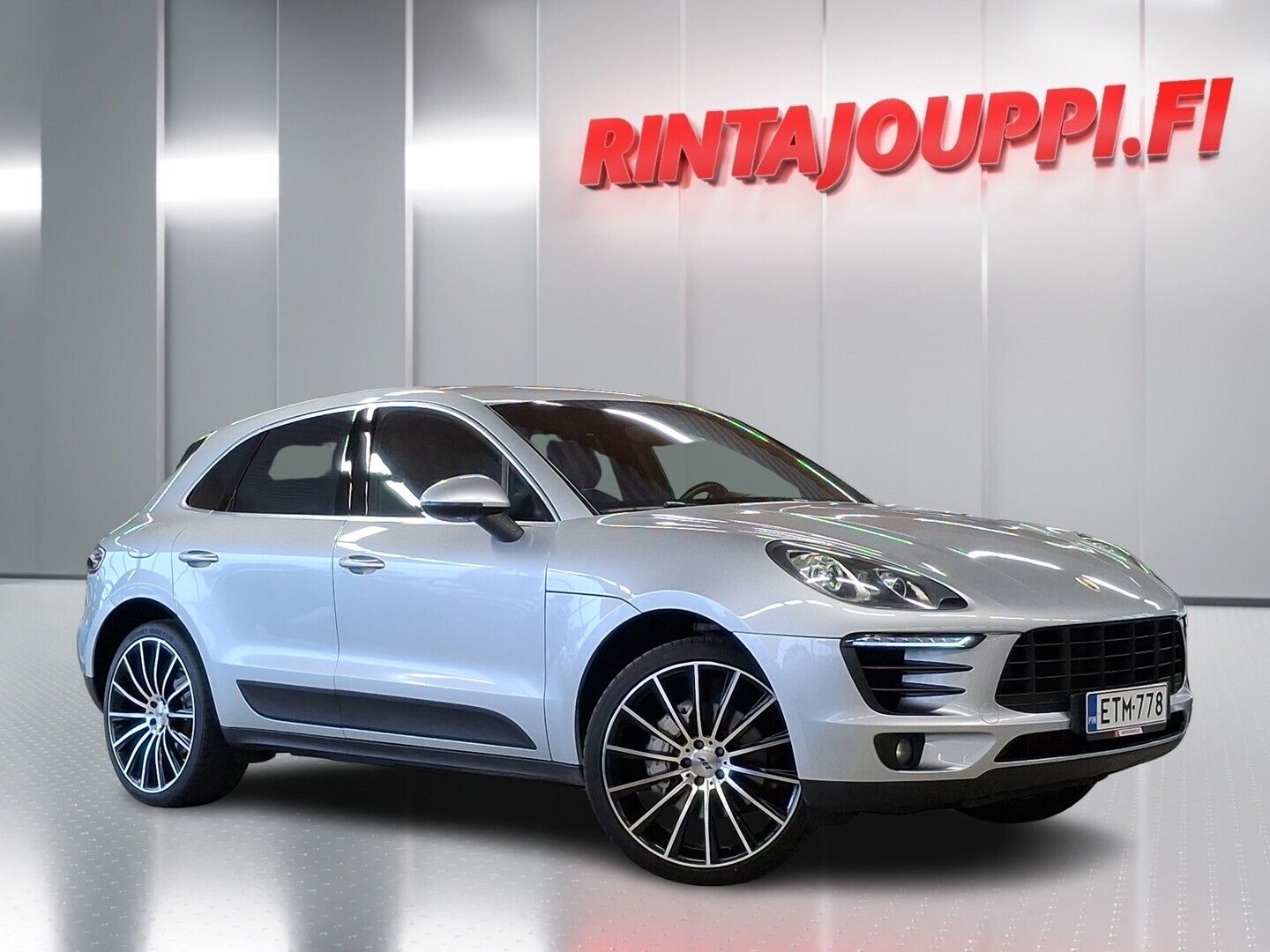 PORSCHE Macan 2015