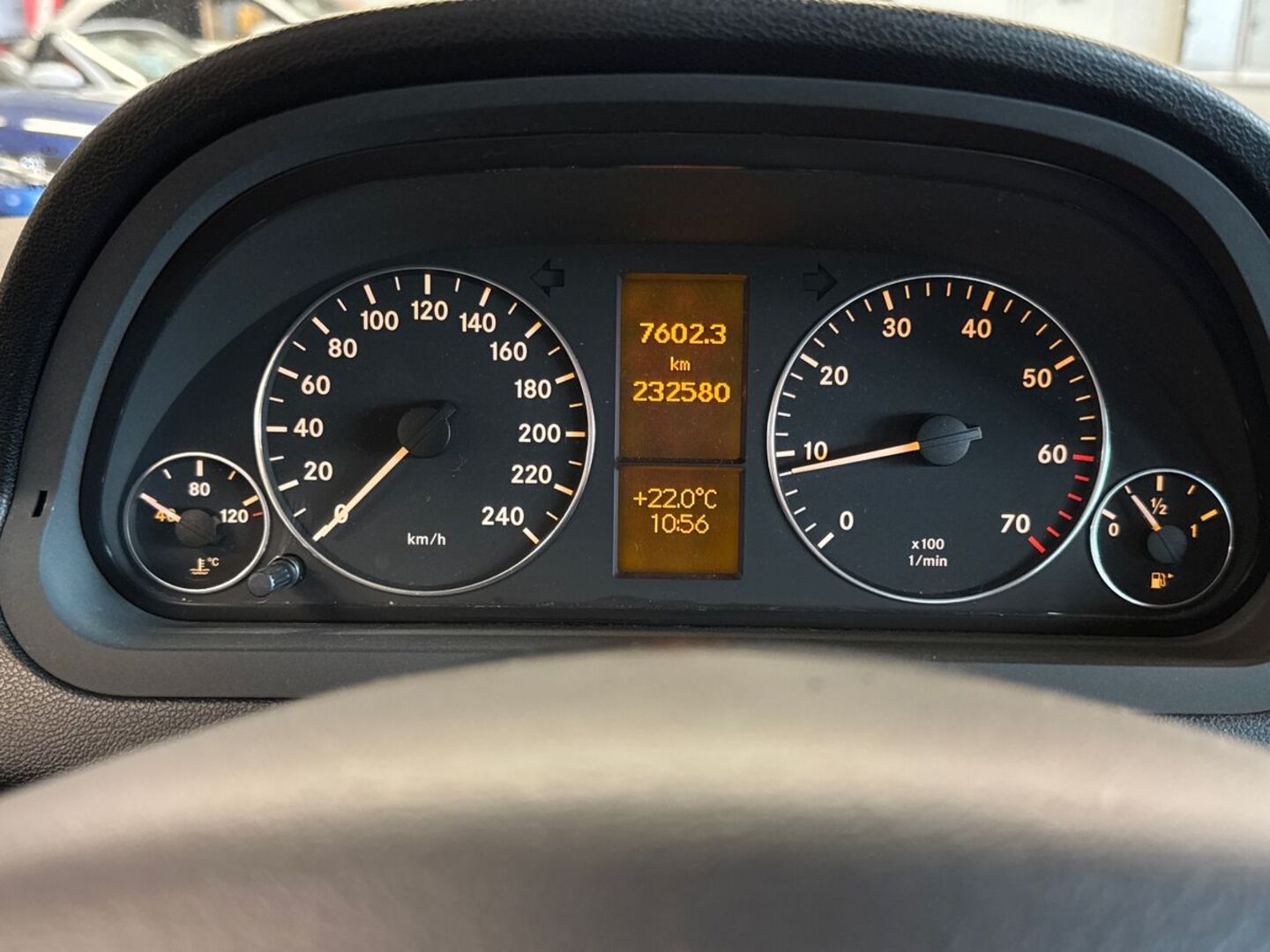 MERCEDES-BENZ A 2005