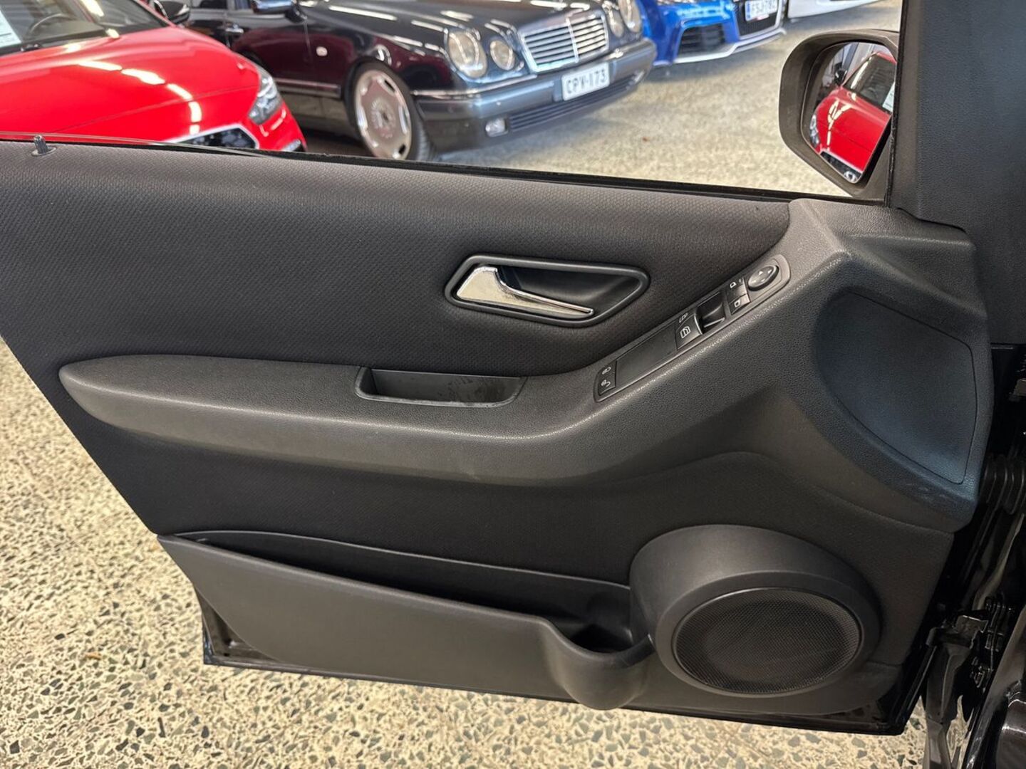 MERCEDES-BENZ A 2005