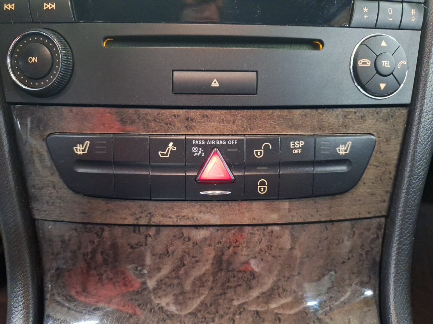 MERCEDES-BENZ E 2007