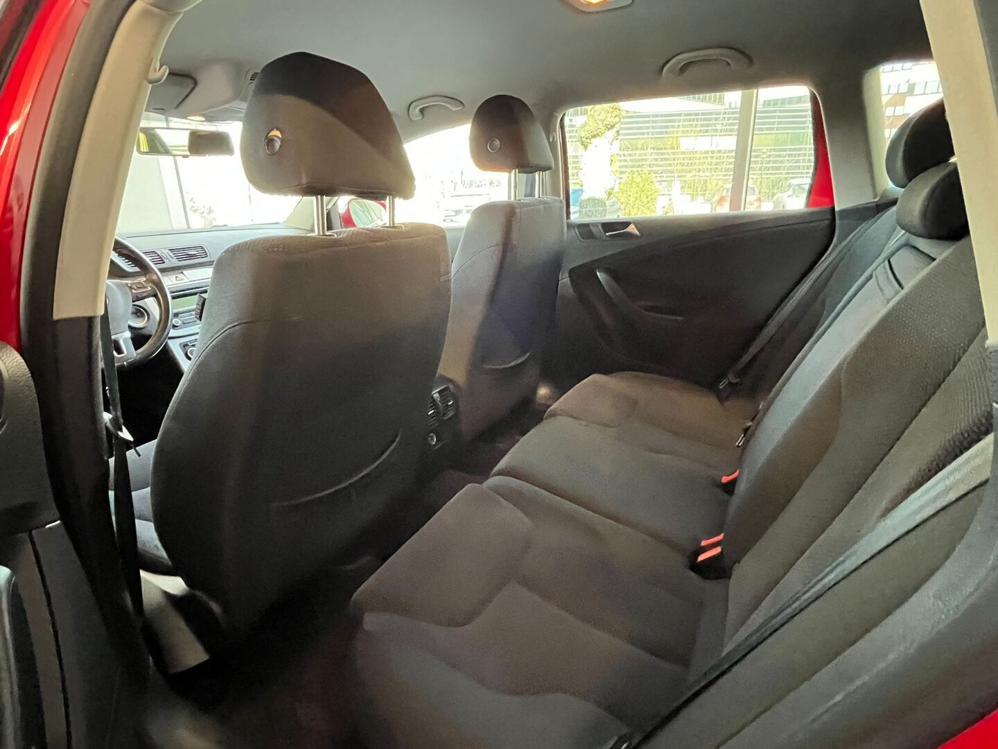 VOLKSWAGEN Passat 2010