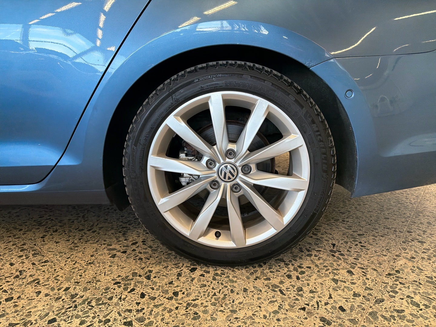 VOLKSWAGEN Golf 2013