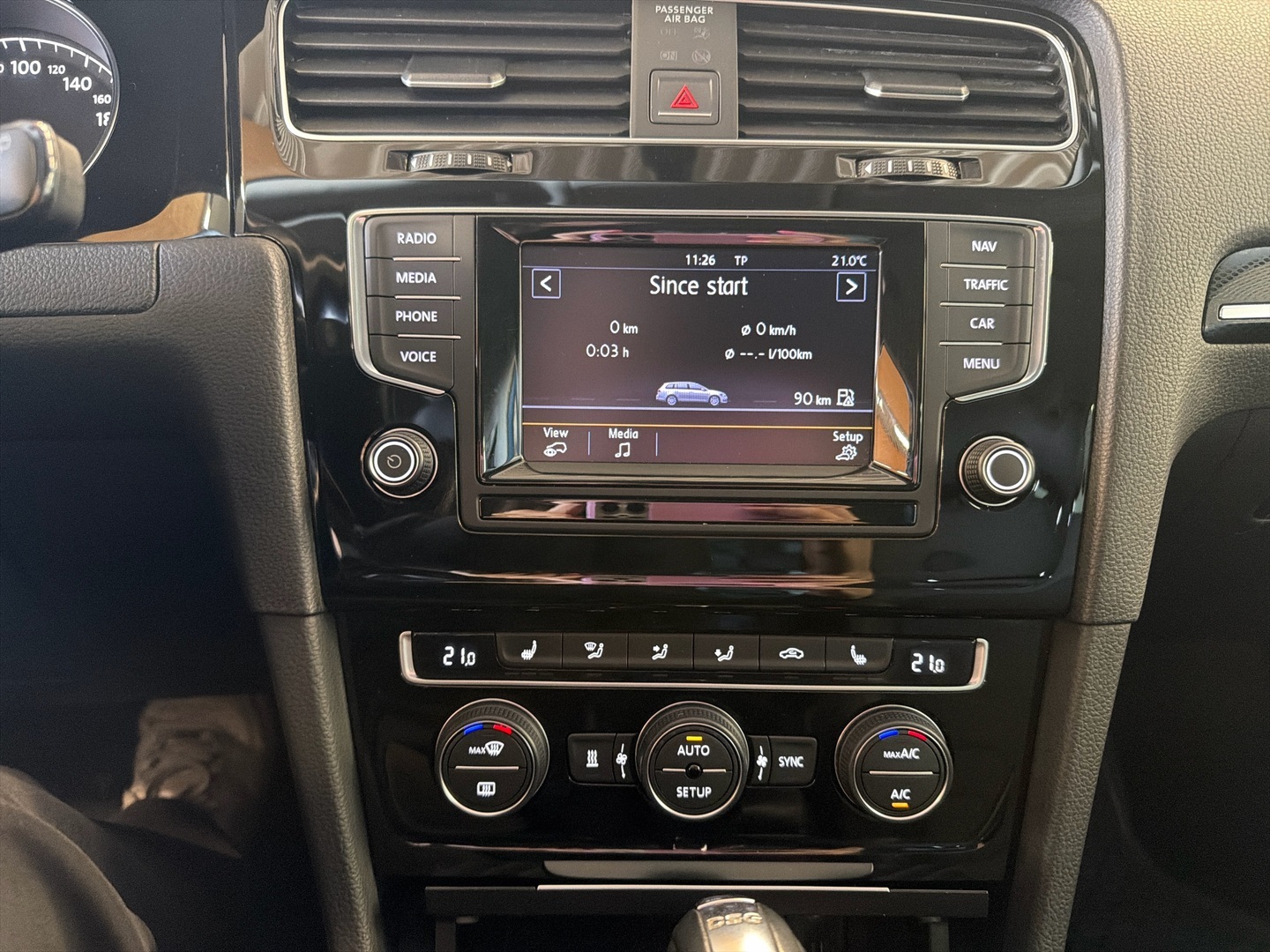 VOLKSWAGEN Golf 2013