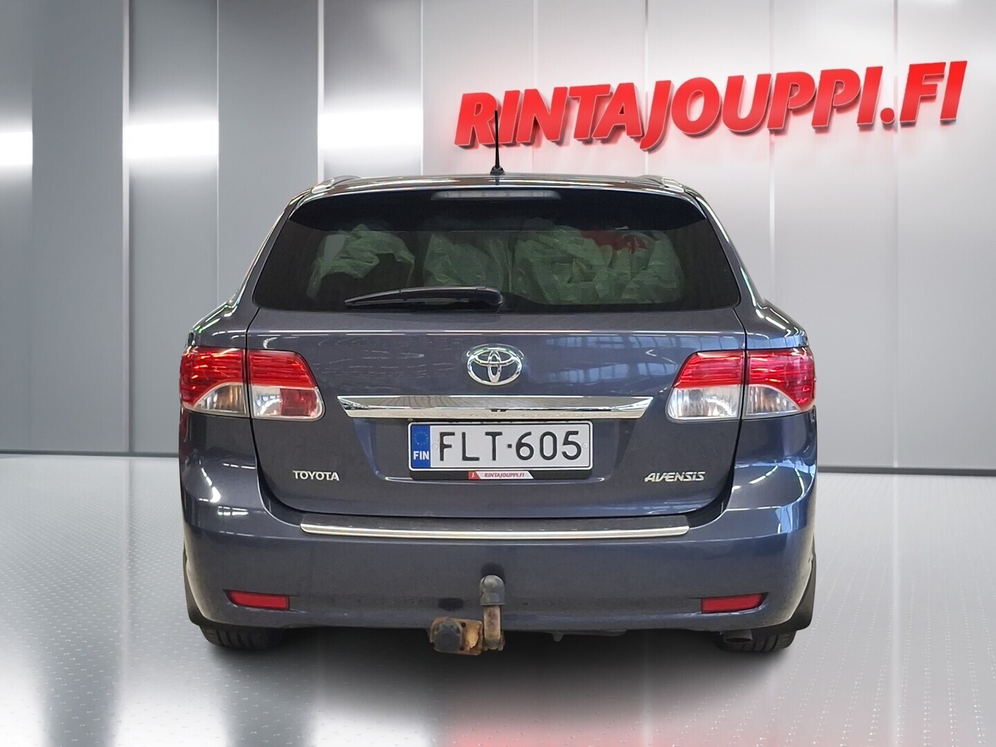 TOYOTA Avensis 2015