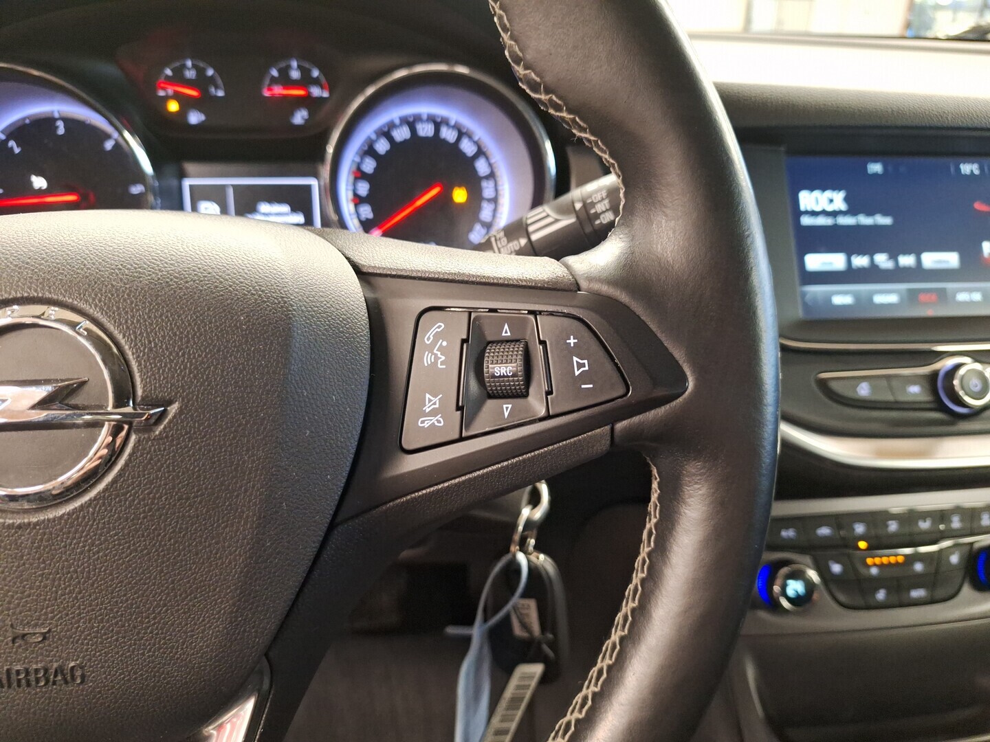 OPEL Astra 2016