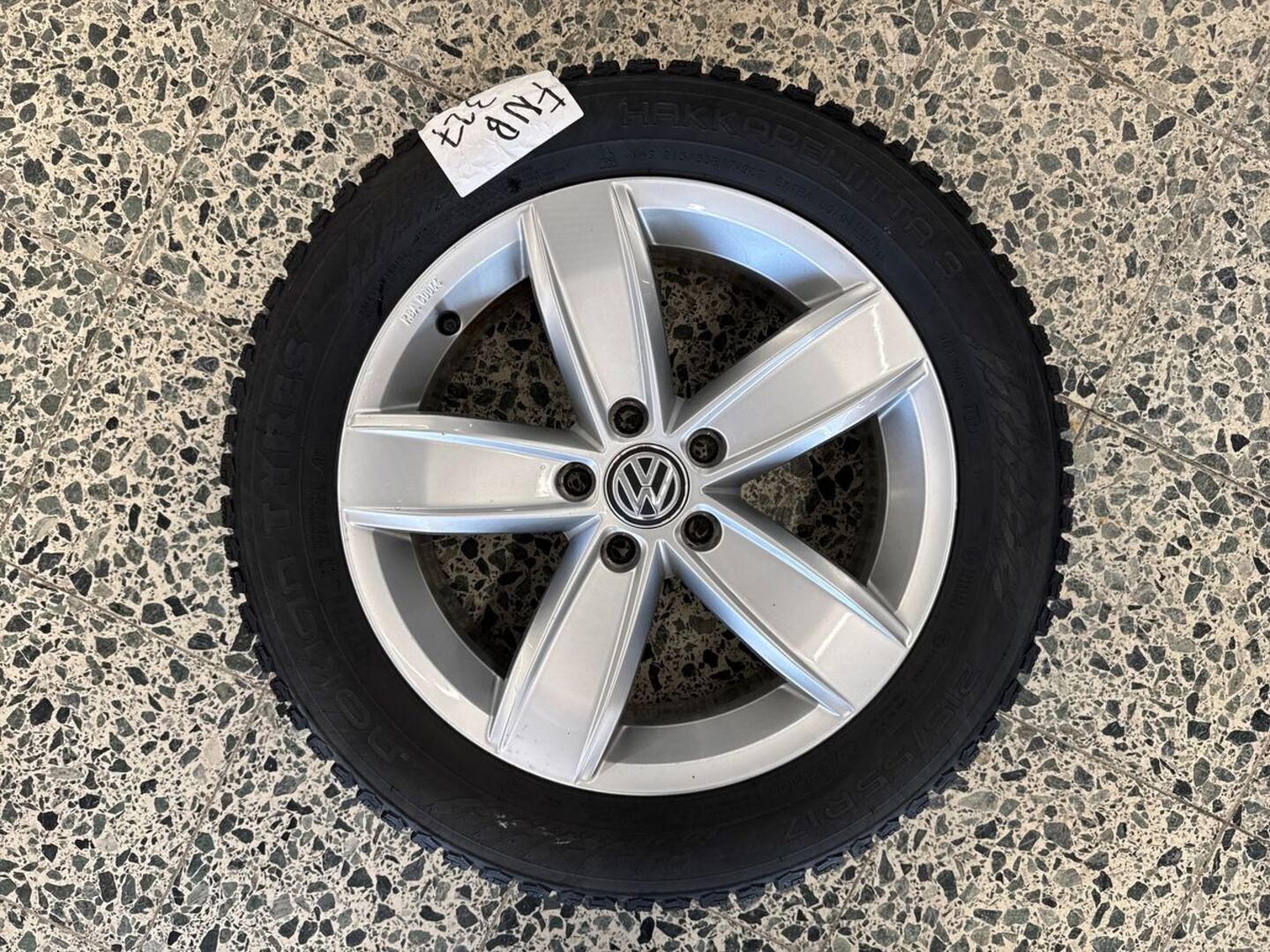 VOLKSWAGEN Passat 30