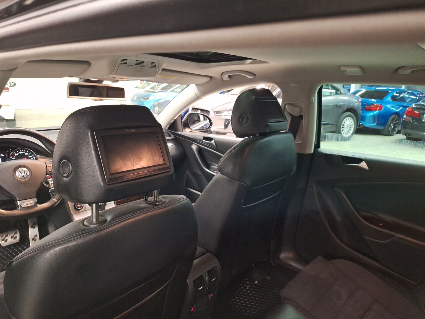 VOLKSWAGEN Passat 2009