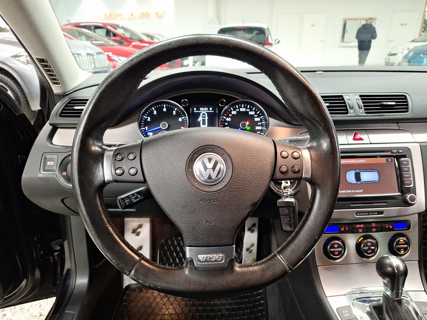 VOLKSWAGEN Passat 2009