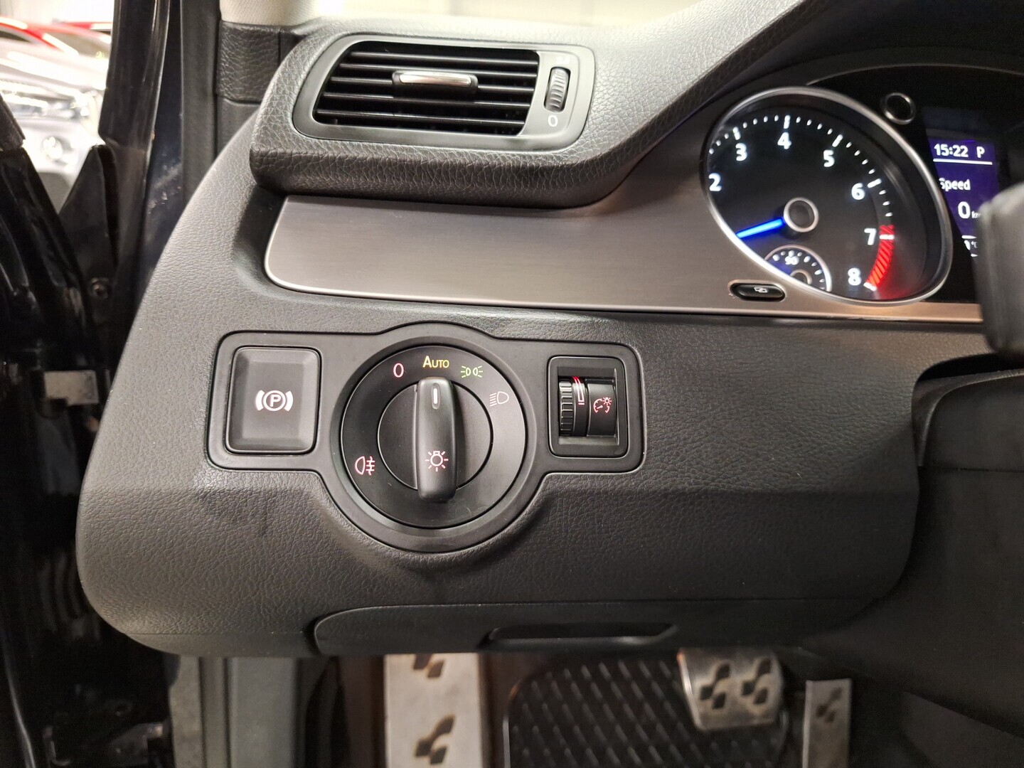 VOLKSWAGEN Passat 2009