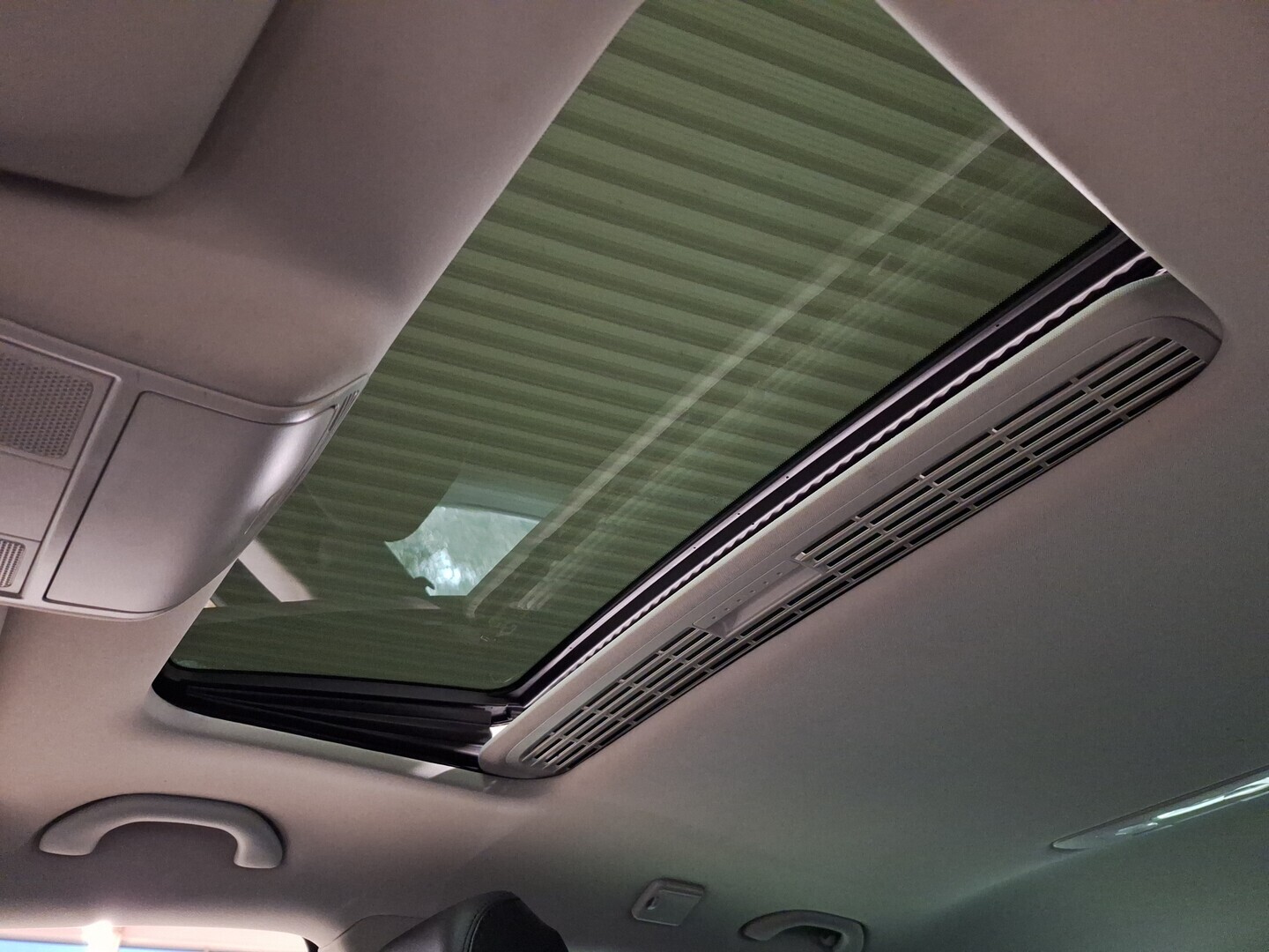 VOLKSWAGEN Passat 2009