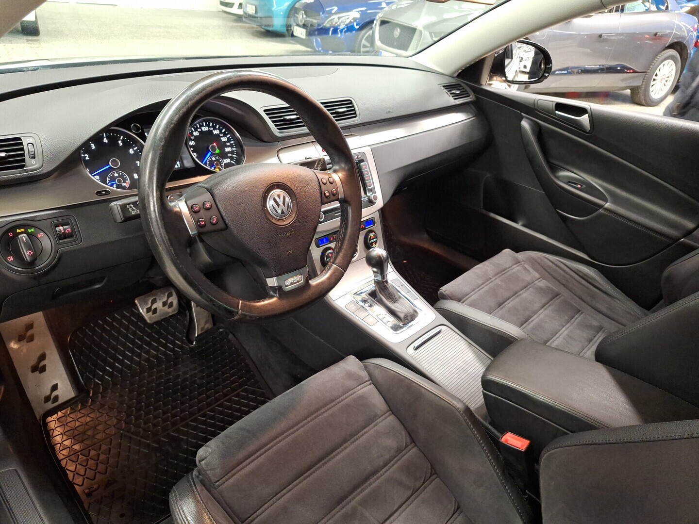 VOLKSWAGEN Passat 2009