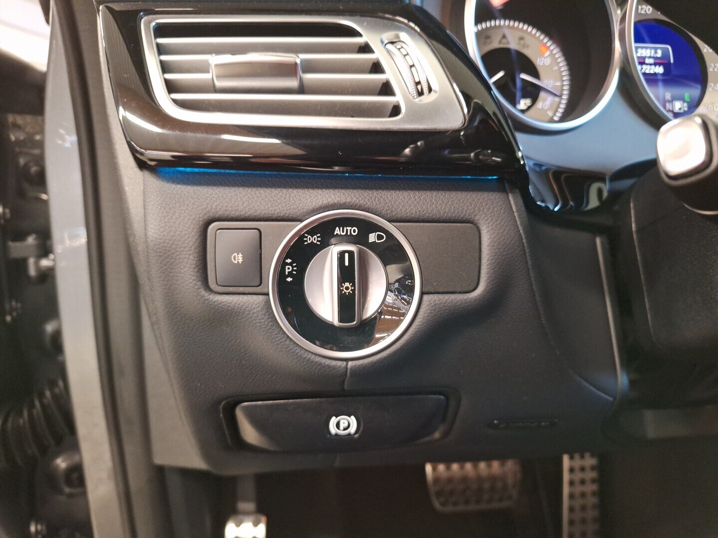 MERCEDES-BENZ CLS 2017