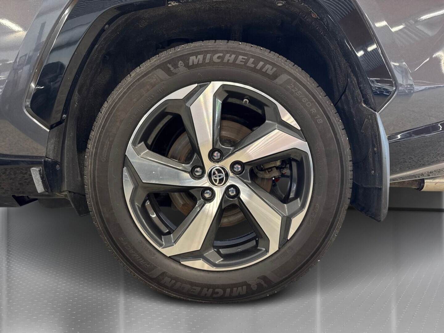 TOYOTA RAV4 Plug-in 2023