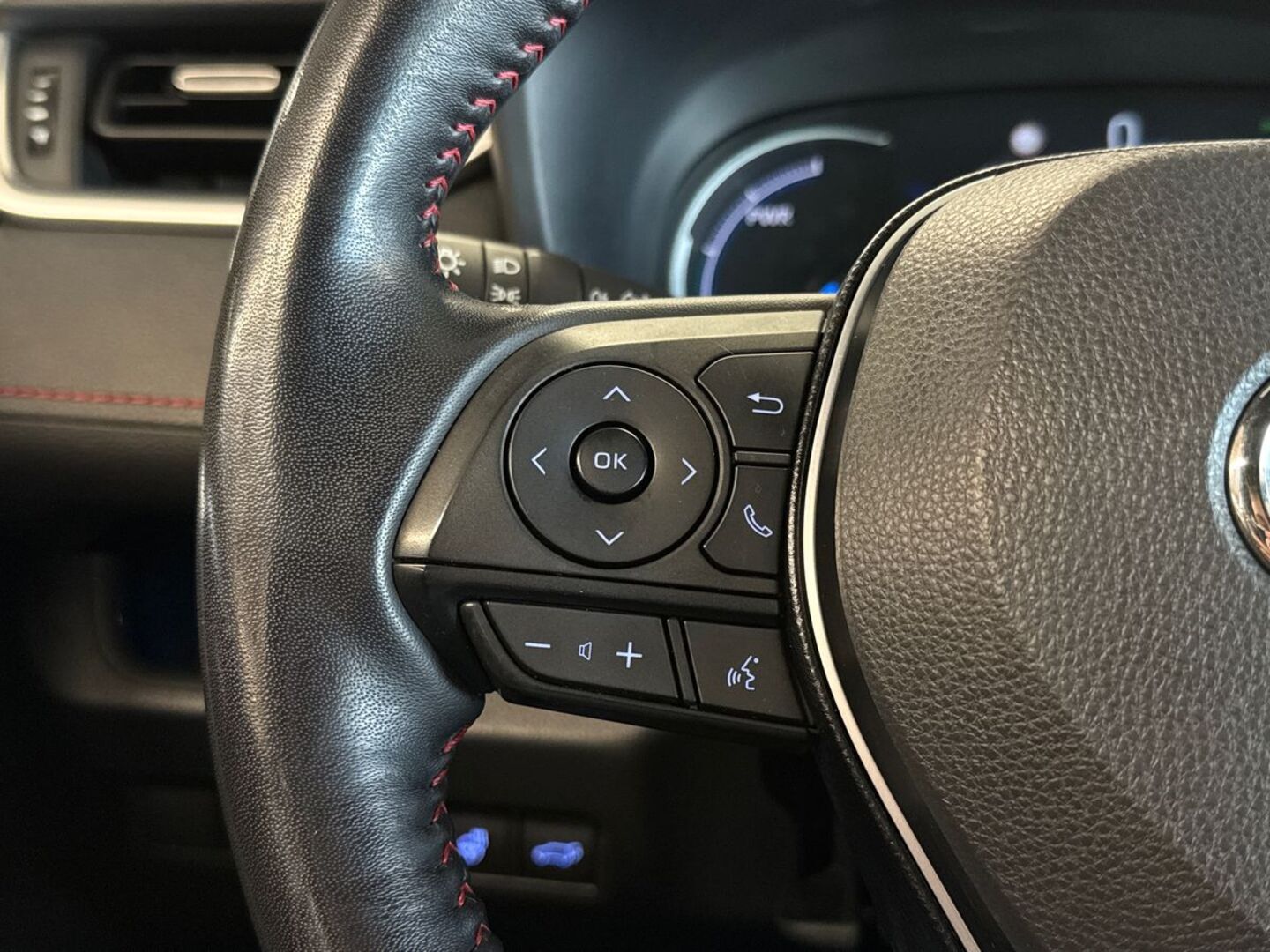 TOYOTA RAV4 Plug-in 2023