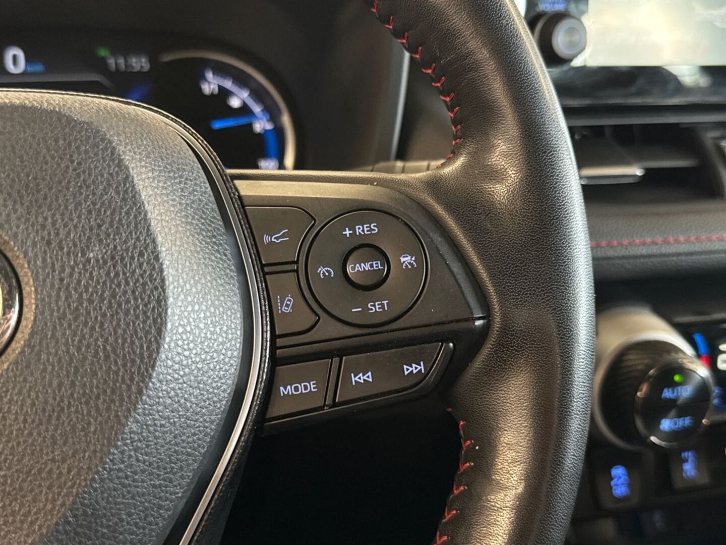 TOYOTA RAV4 Plug-in 2023