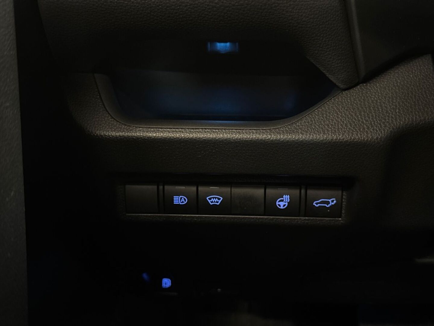 TOYOTA RAV4 Plug-in 2023