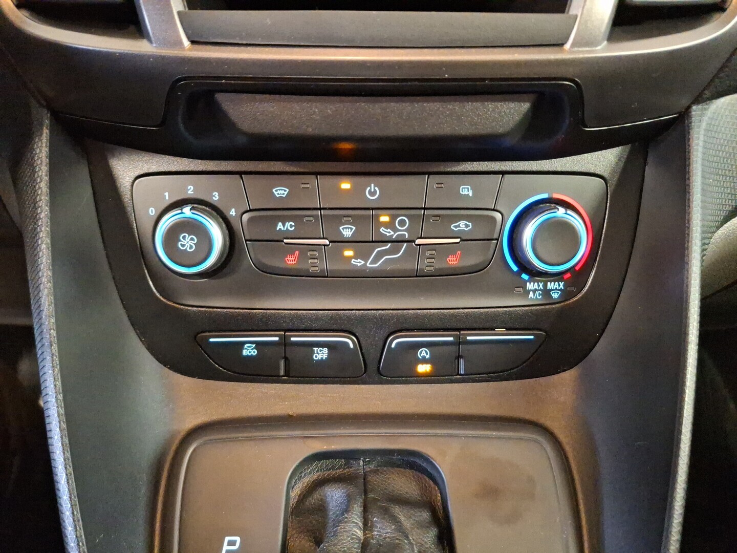 FORD Transit Connect 2023