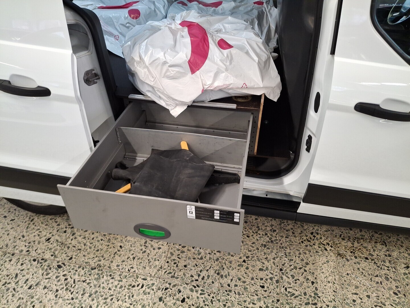 FORD Transit Connect 2023