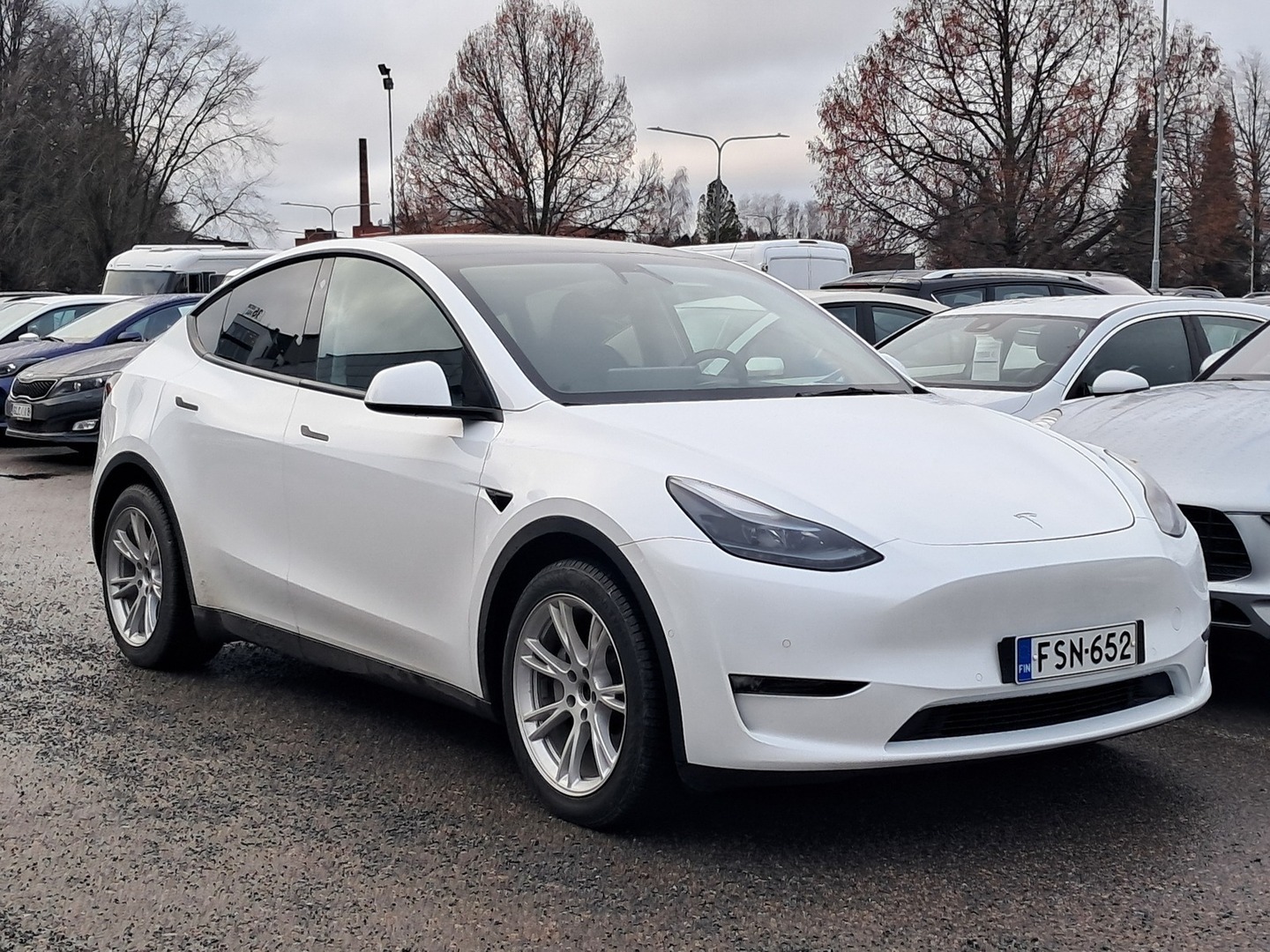TESLA Model Y 2022