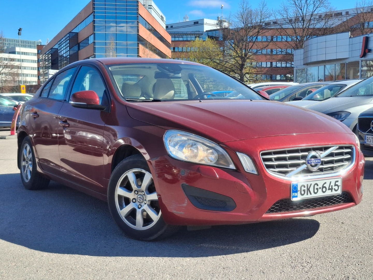 VOLVO S60 2012