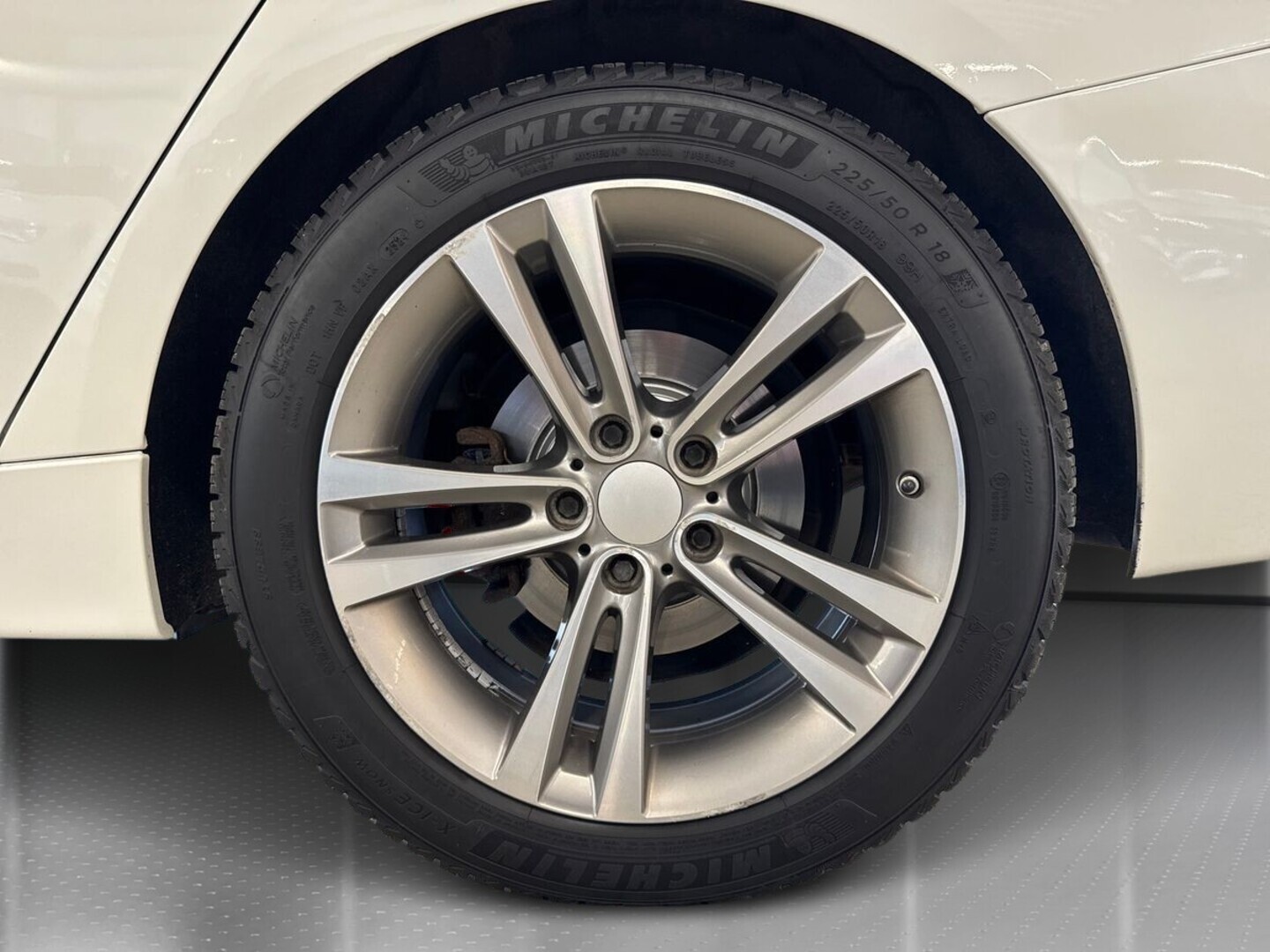 BMW 320 Gran Turismo 2015