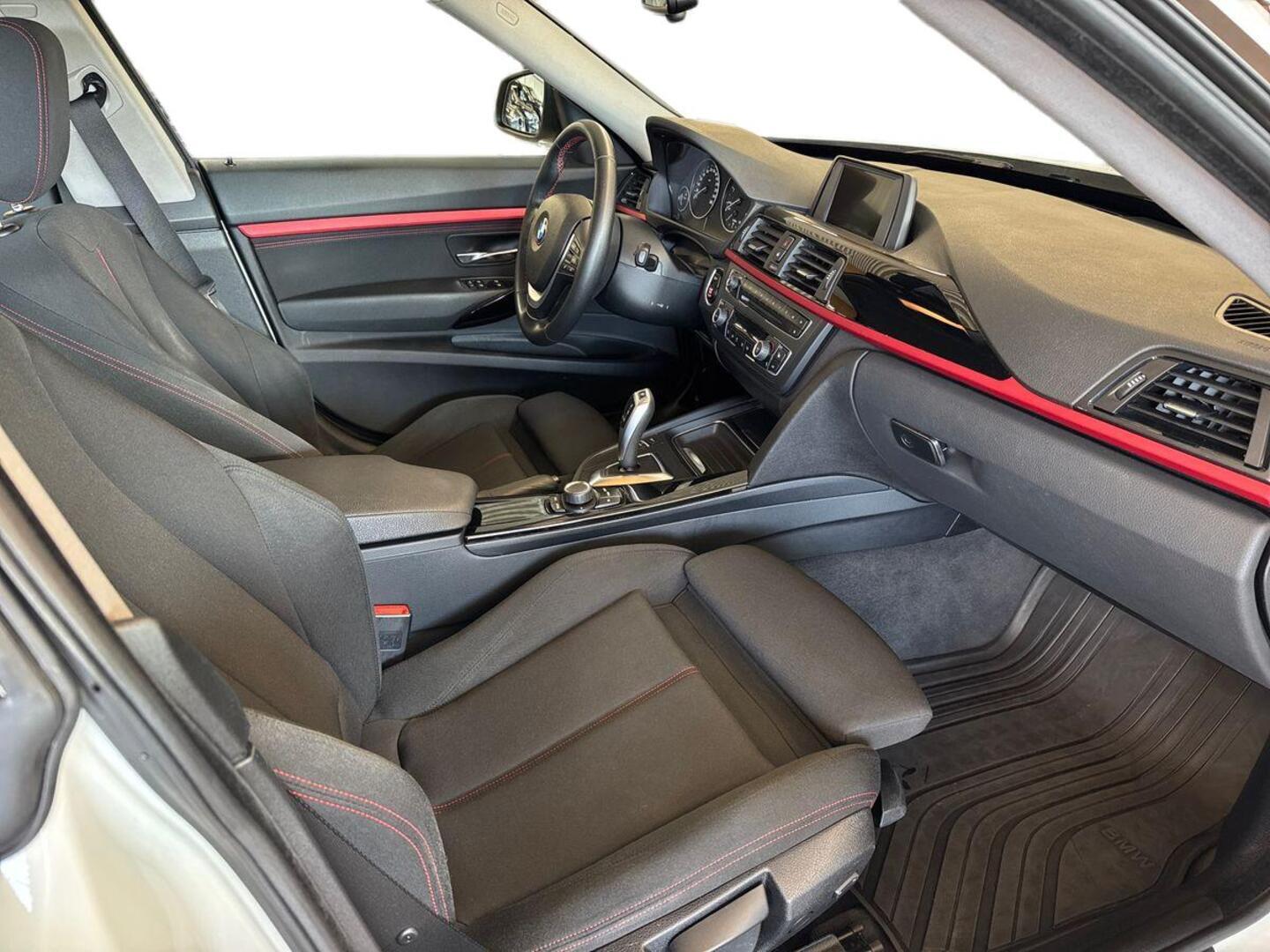 BMW 320 Gran Turismo 2015
