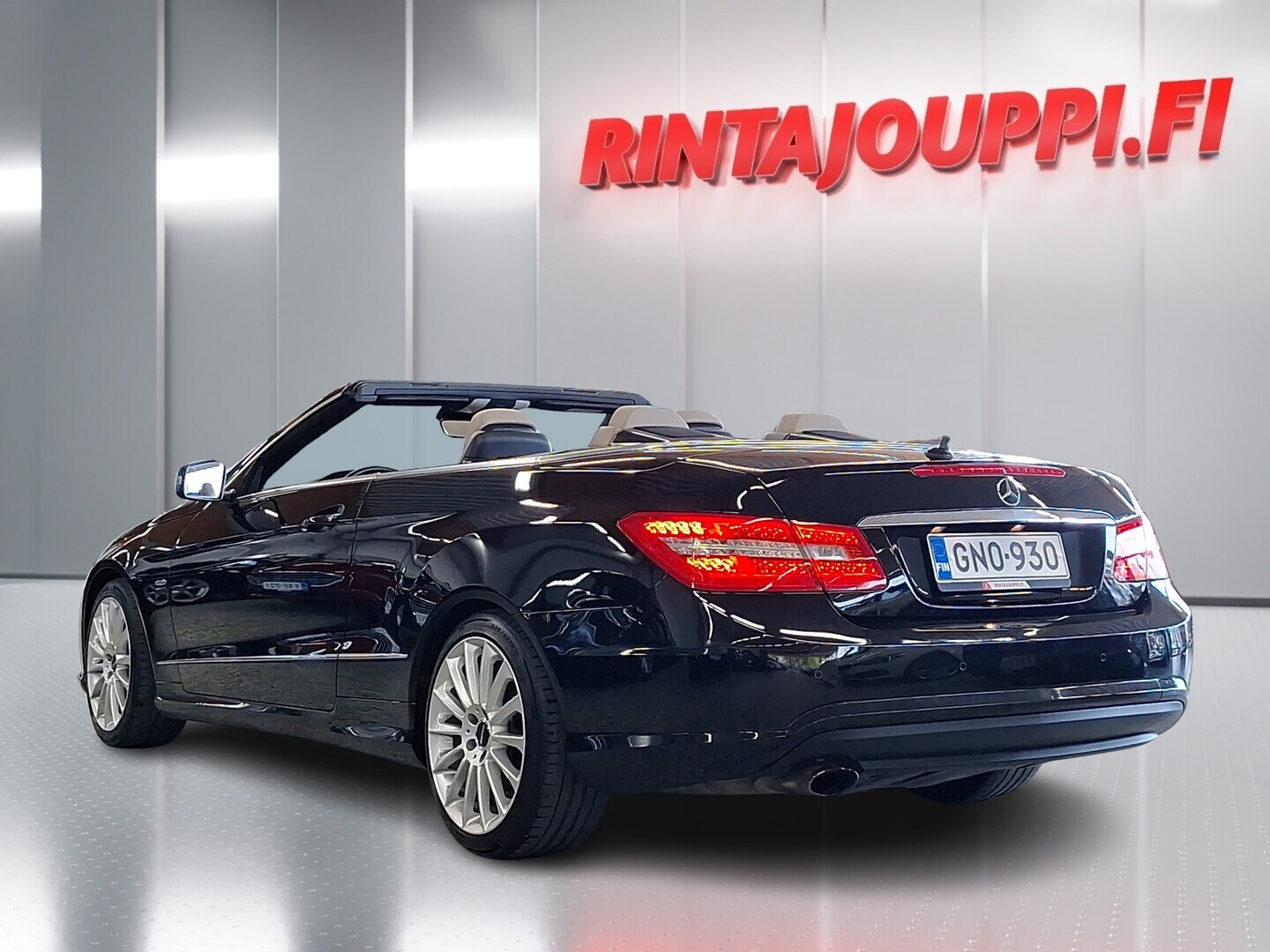 MERCEDES-BENZ E 2010