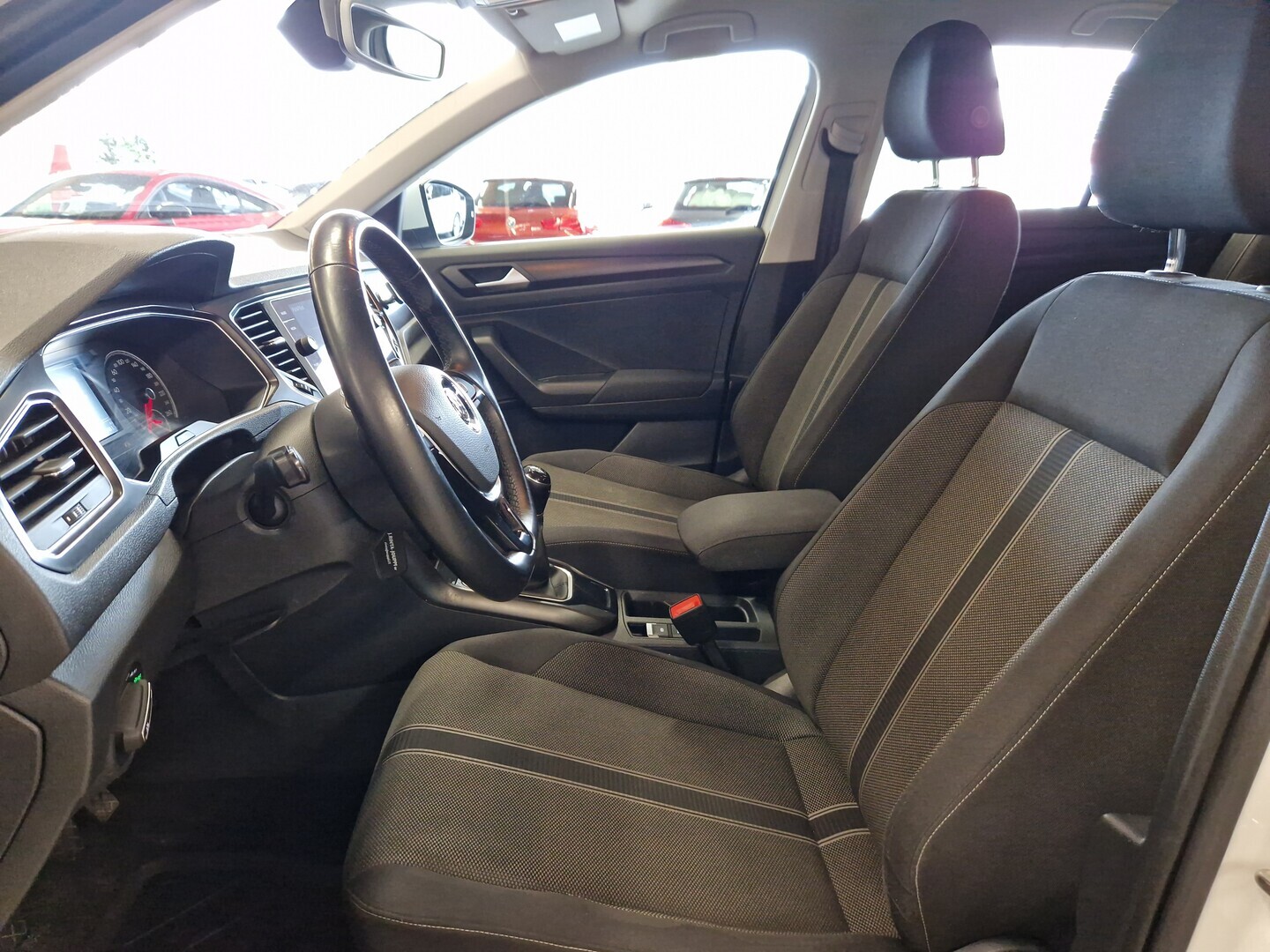 VOLKSWAGEN T-Roc 2019