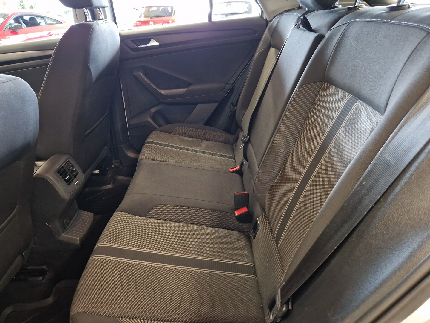 VOLKSWAGEN T-Roc 2019