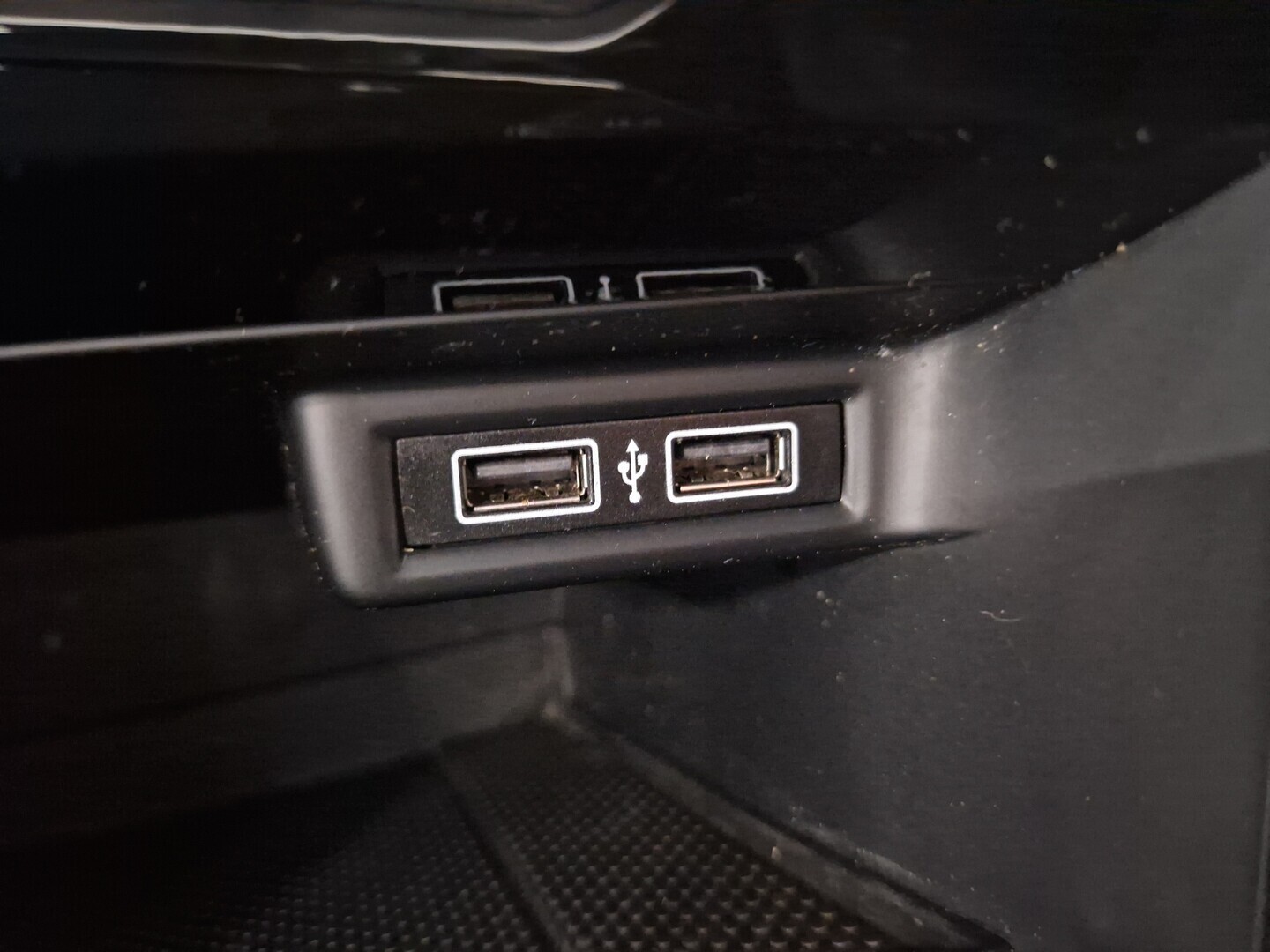 VOLKSWAGEN T-Roc 2019