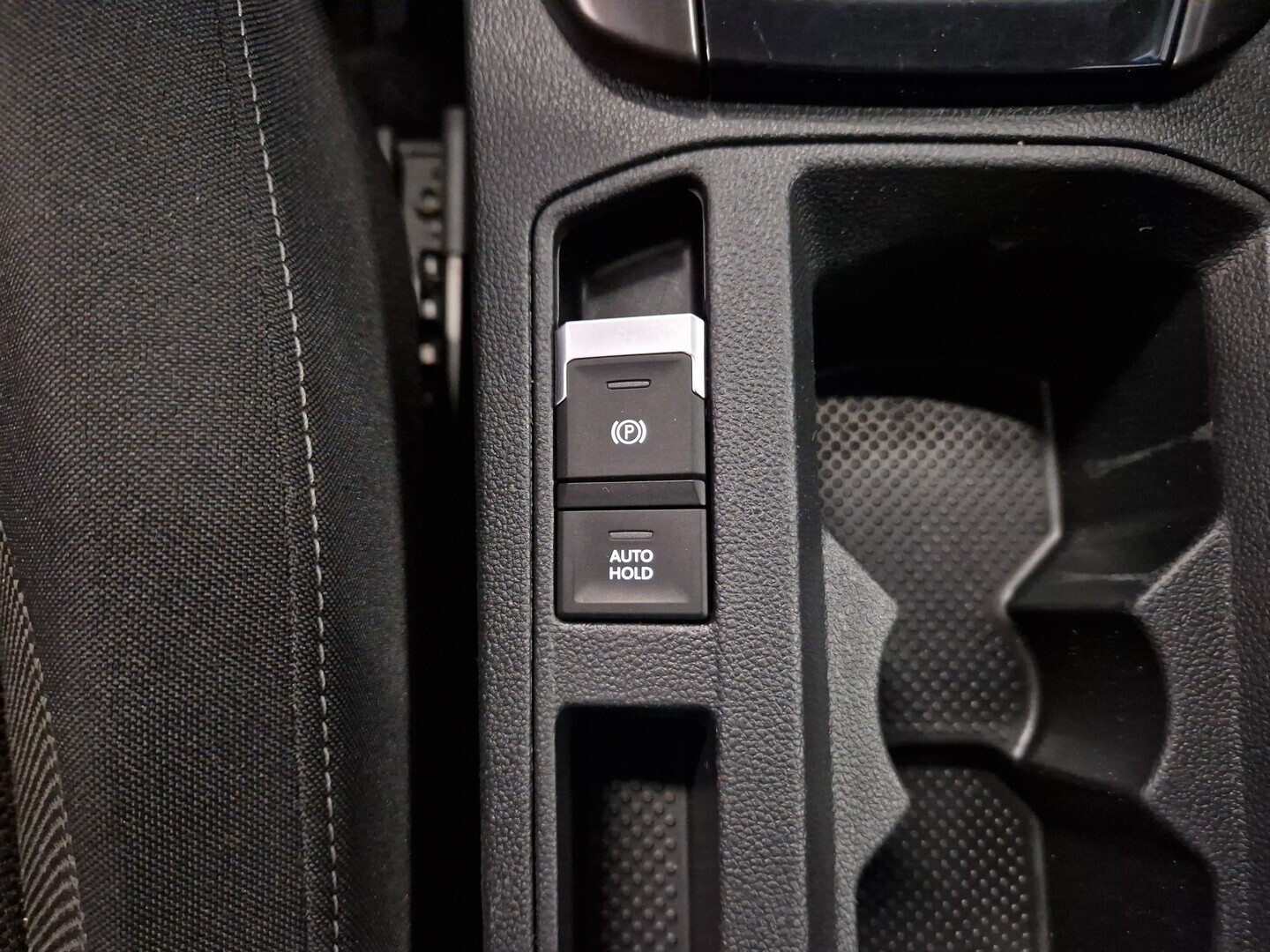 VOLKSWAGEN T-Roc 2019