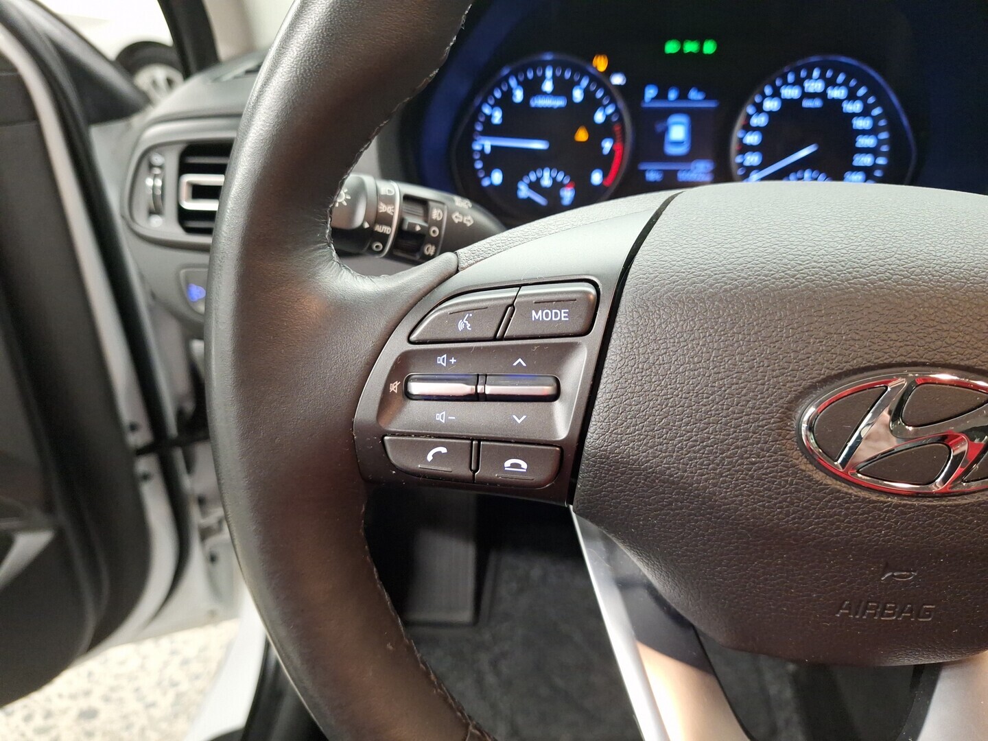 HYUNDAI i30 Hatchback 2022