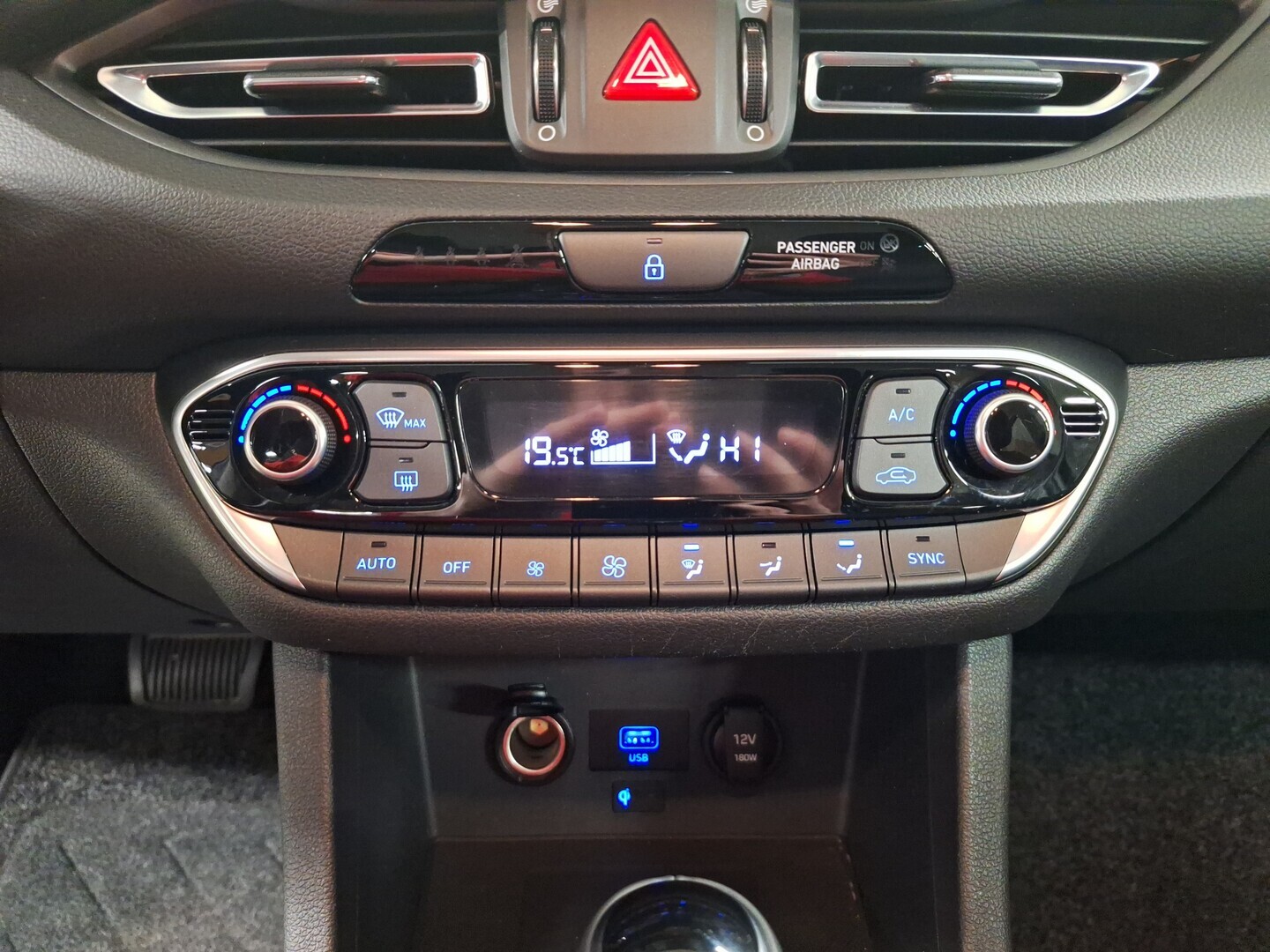 HYUNDAI i30 Hatchback 2022