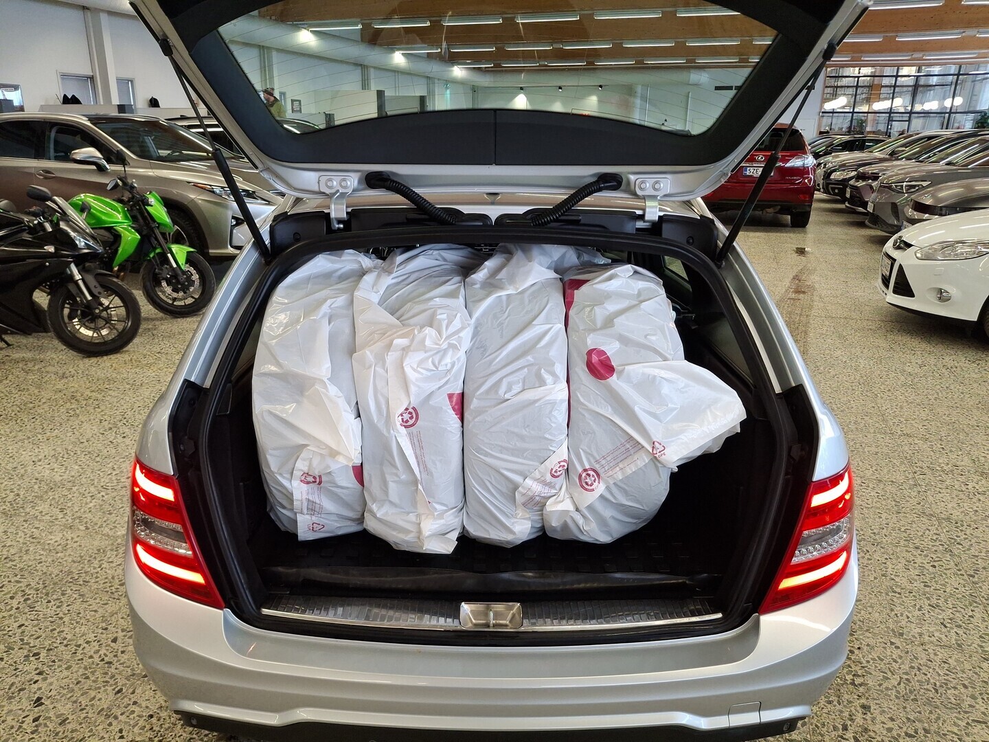 MERCEDES-BENZ C 2013