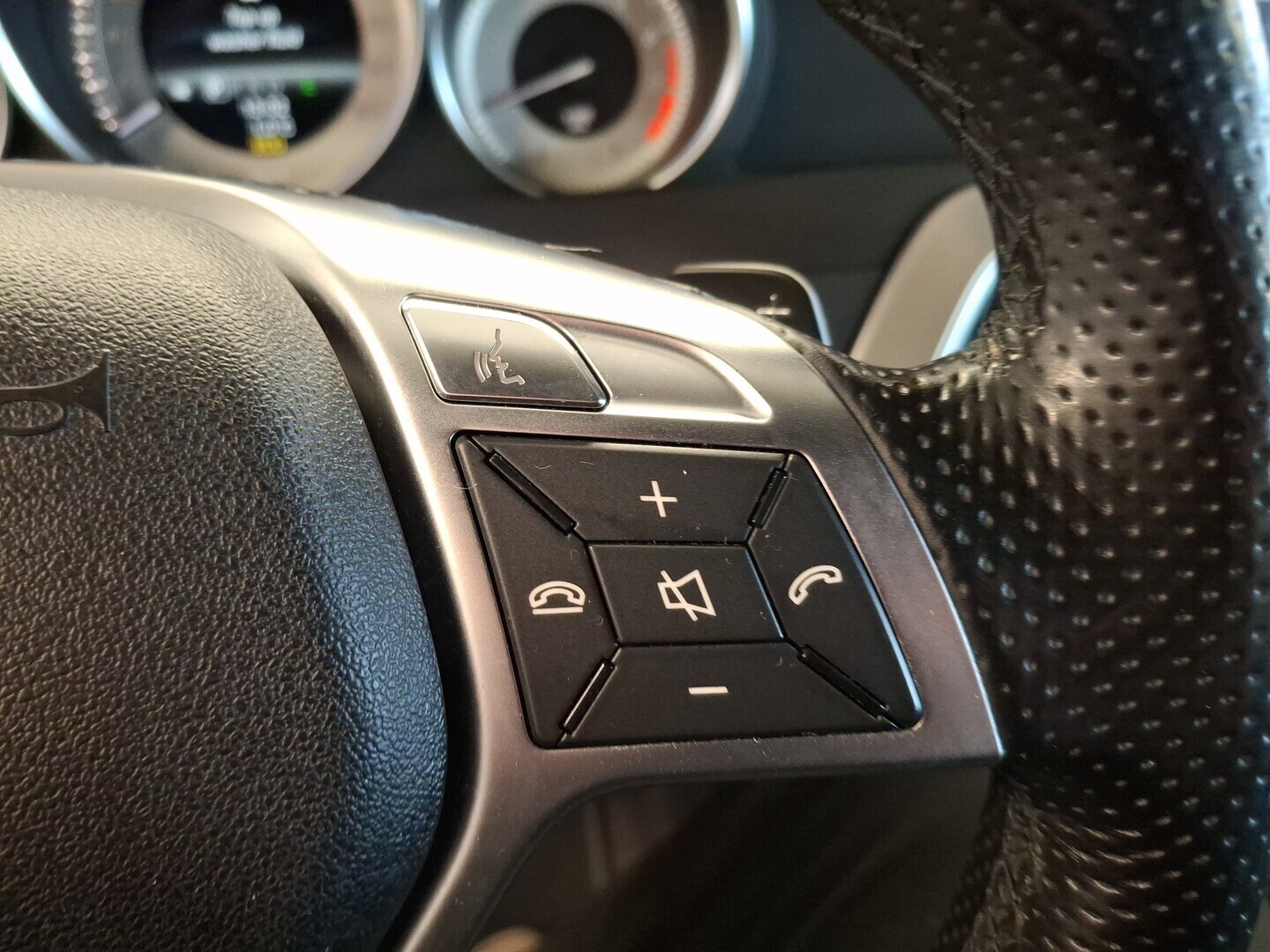 MERCEDES-BENZ C 2013