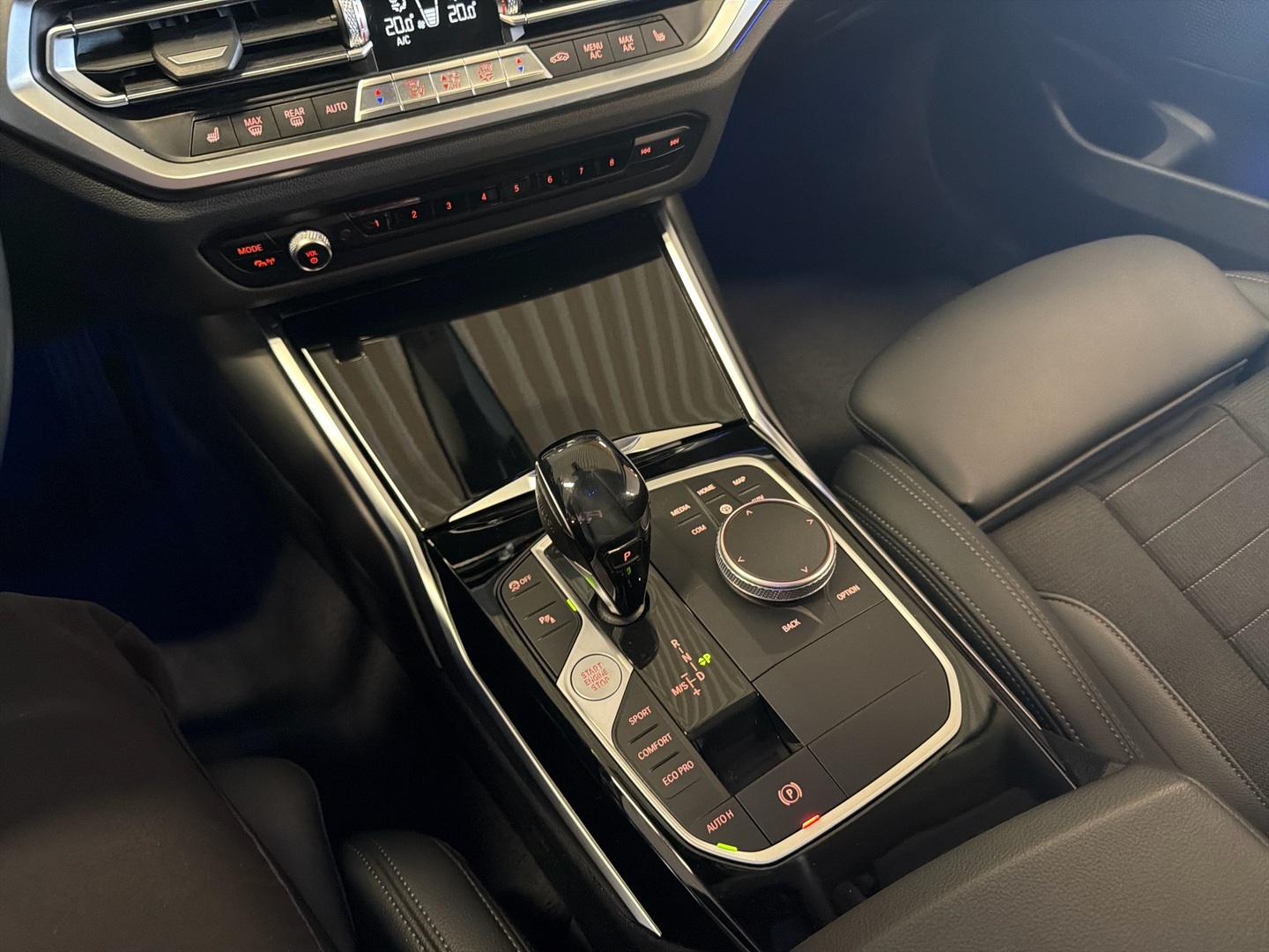 BMW 320 2021