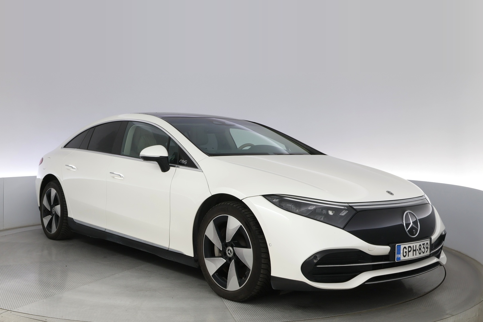 MERCEDES-BENZ EQS 2022