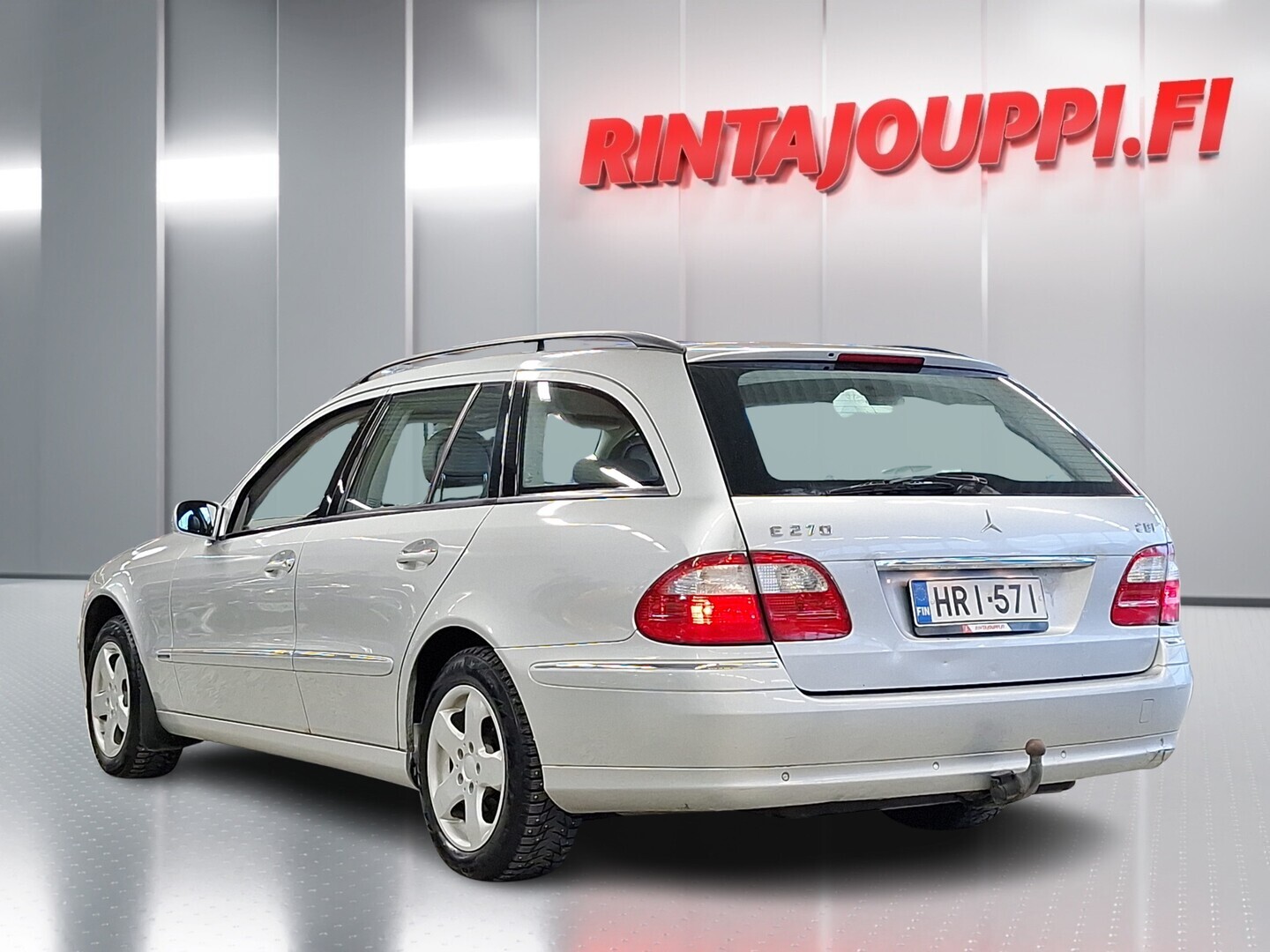 MERCEDES-BENZ E 2003