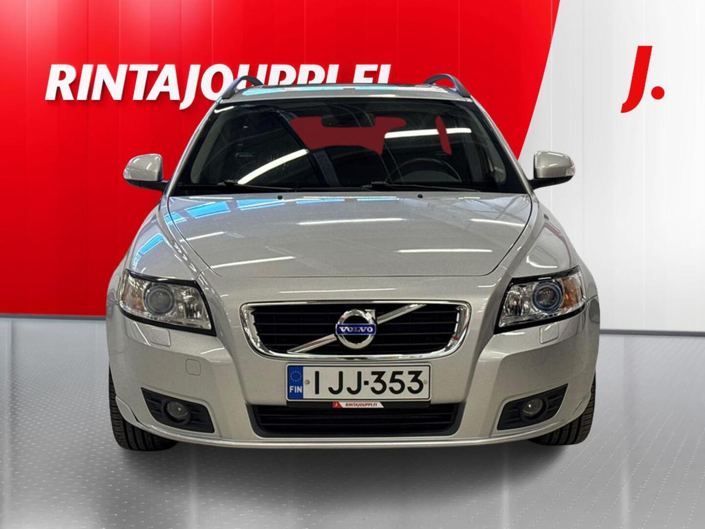 VOLVO V50 2010