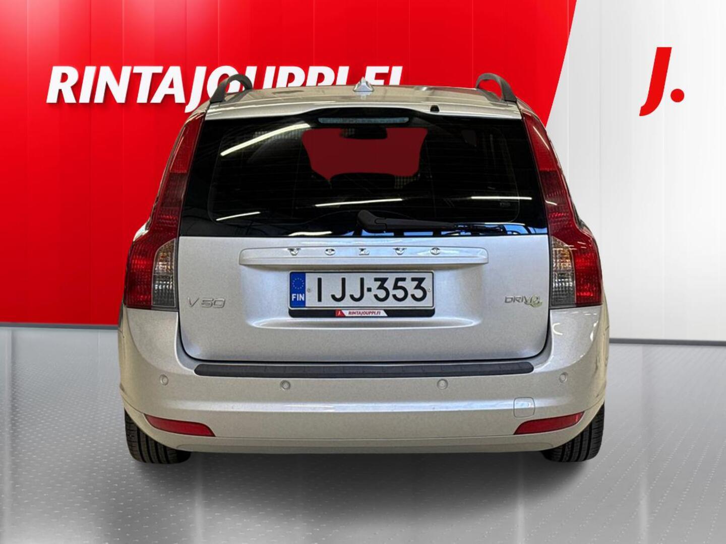 VOLVO V50 2010