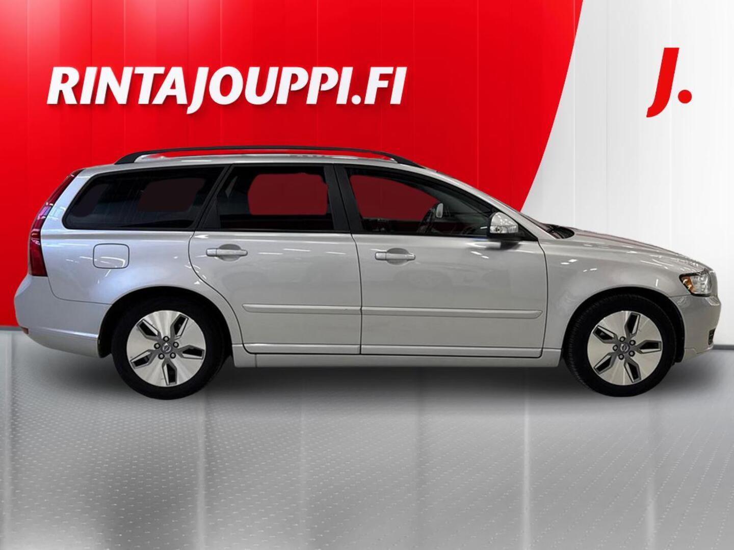 VOLVO V50 2010